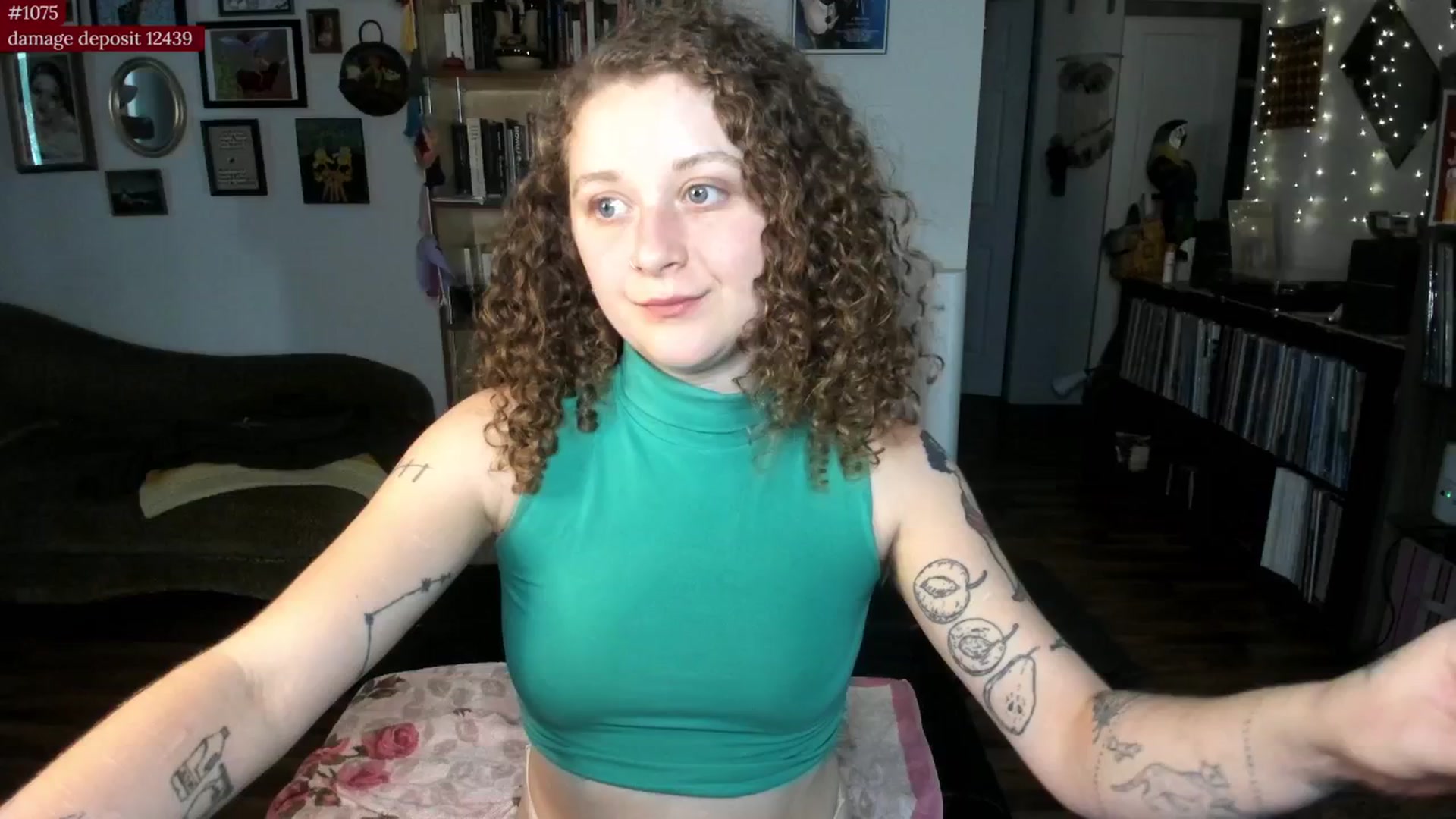 Gallery image thumbnail from PeachyQueen_'s myfreecams stream on, 08/29/2025, 21:12 image 3 of 20