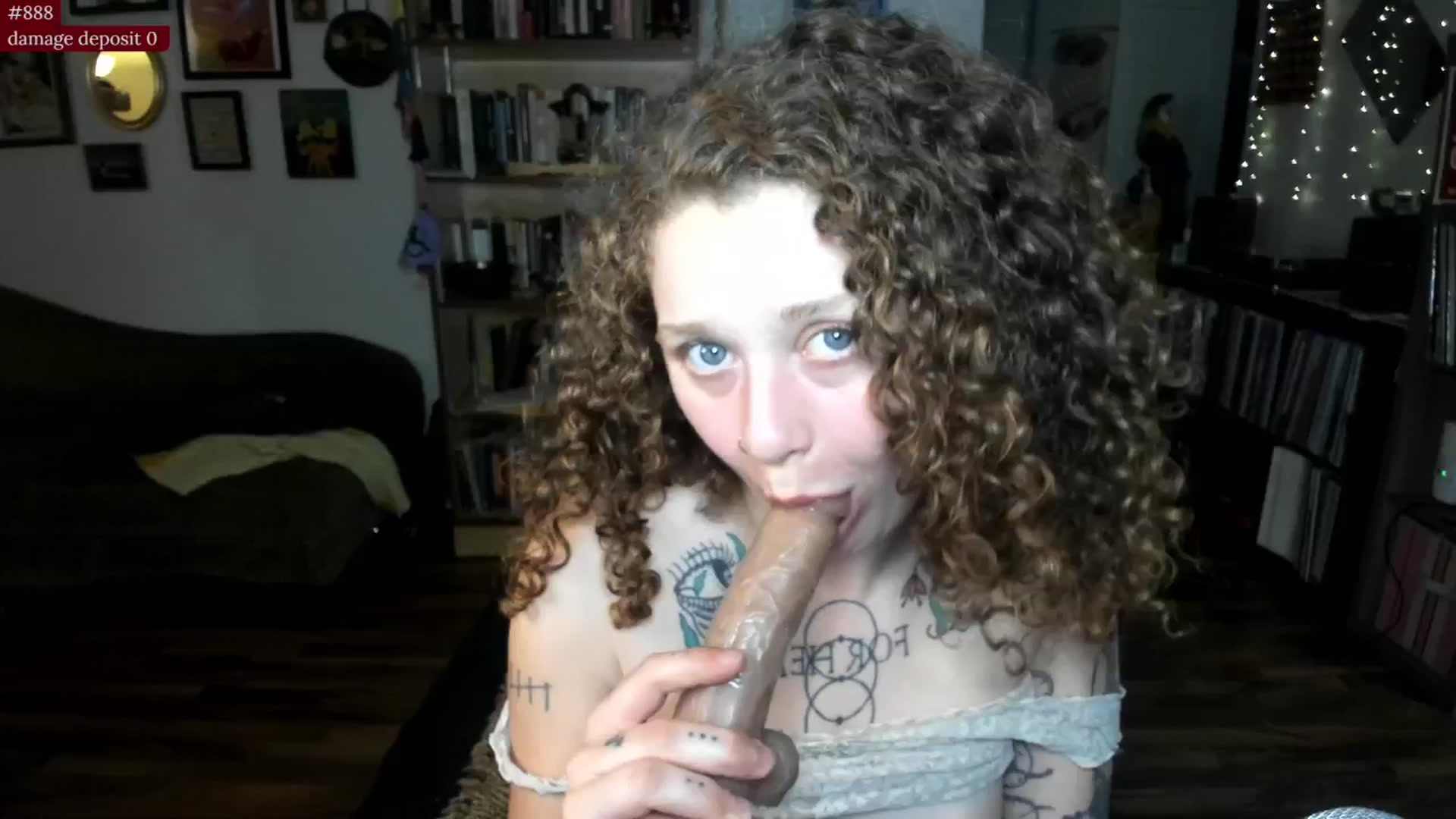 Gallery image thumbnail from PeachyQueen_'s myfreecams stream on, 09/01/2025, 05:50 image 17 of 20