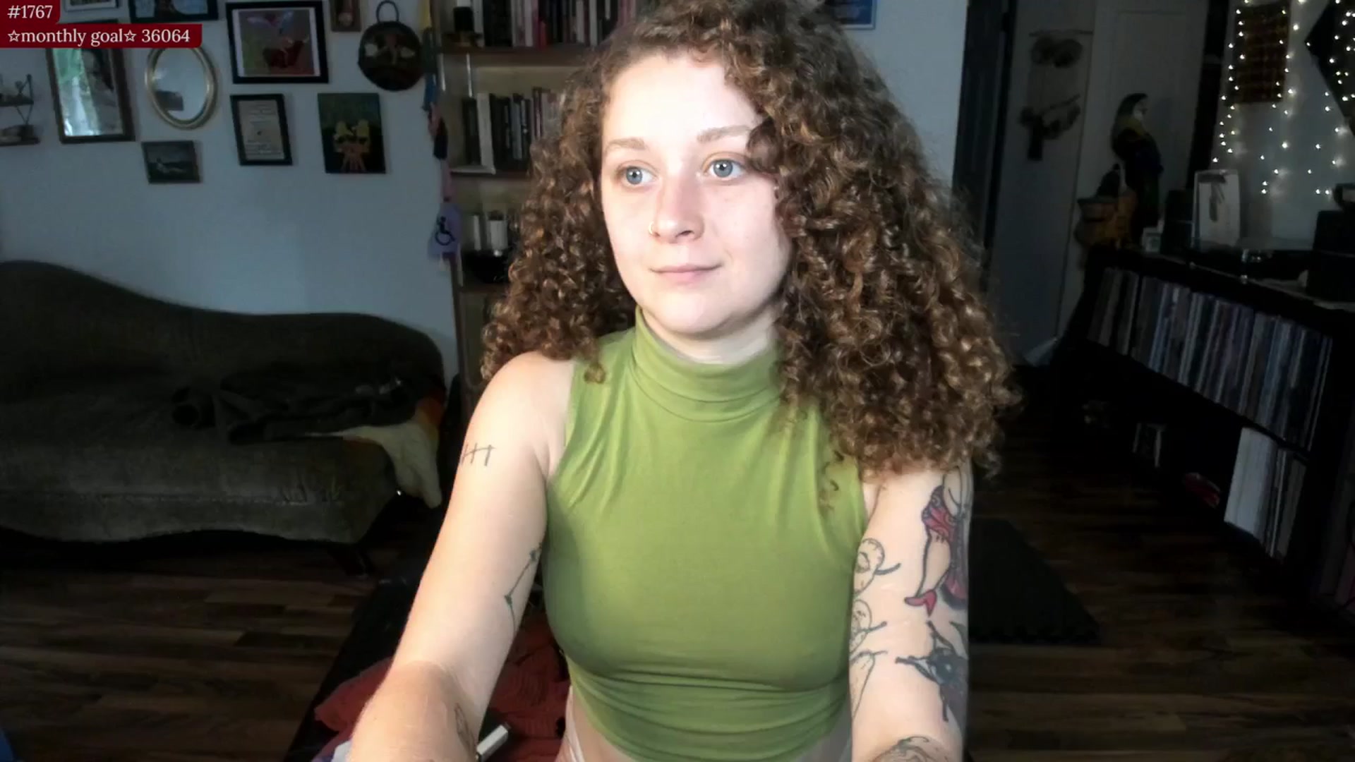 Gallery image thumbnail from PeachyQueen_'s myfreecams stream on, 09/02/2025, 16:13 image 6 of 20