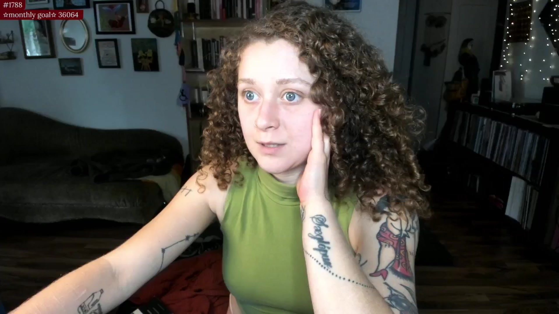 Gallery image thumbnail from PeachyQueen_'s myfreecams stream on, 09/02/2025, 16:13 image 18 of 20