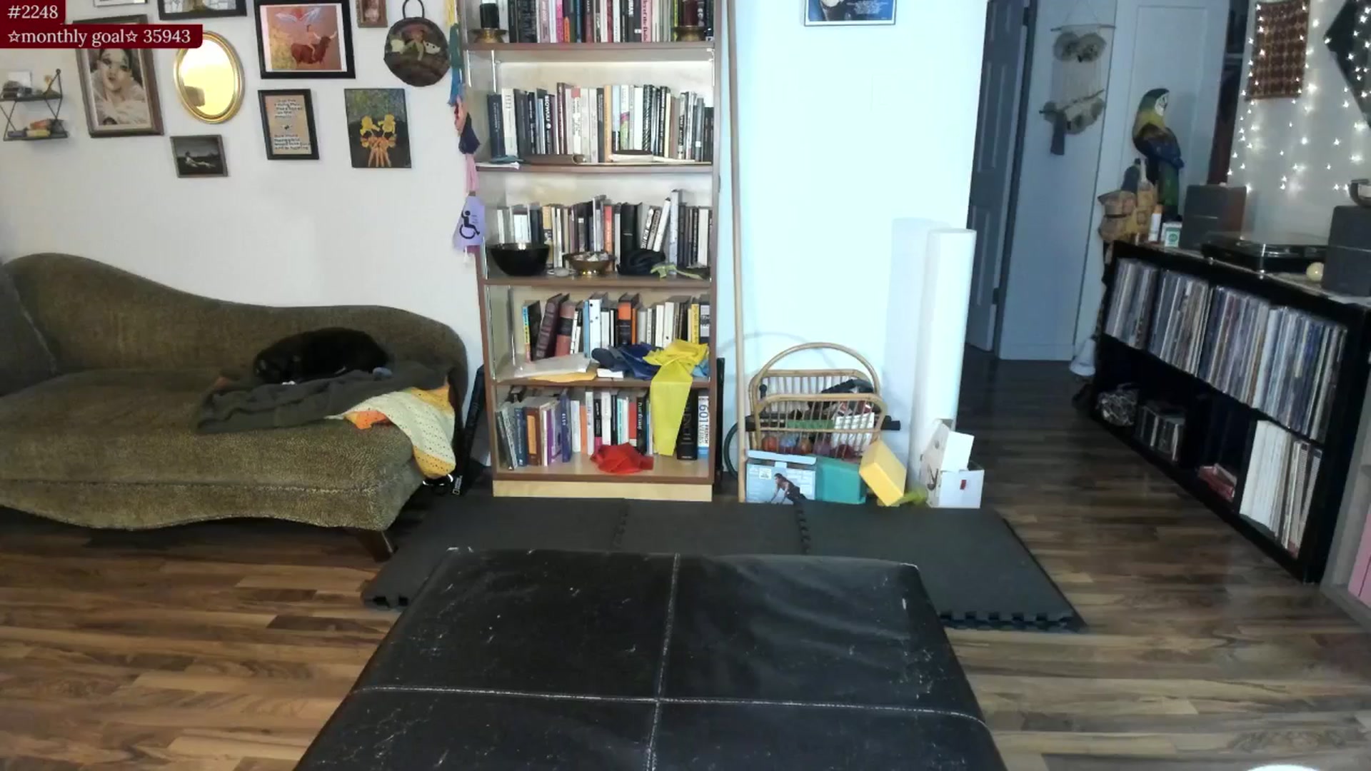 Gallery image thumbnail from PeachyQueen_'s myfreecams stream on, 09/03/2025, 05:14 image 17 of 20