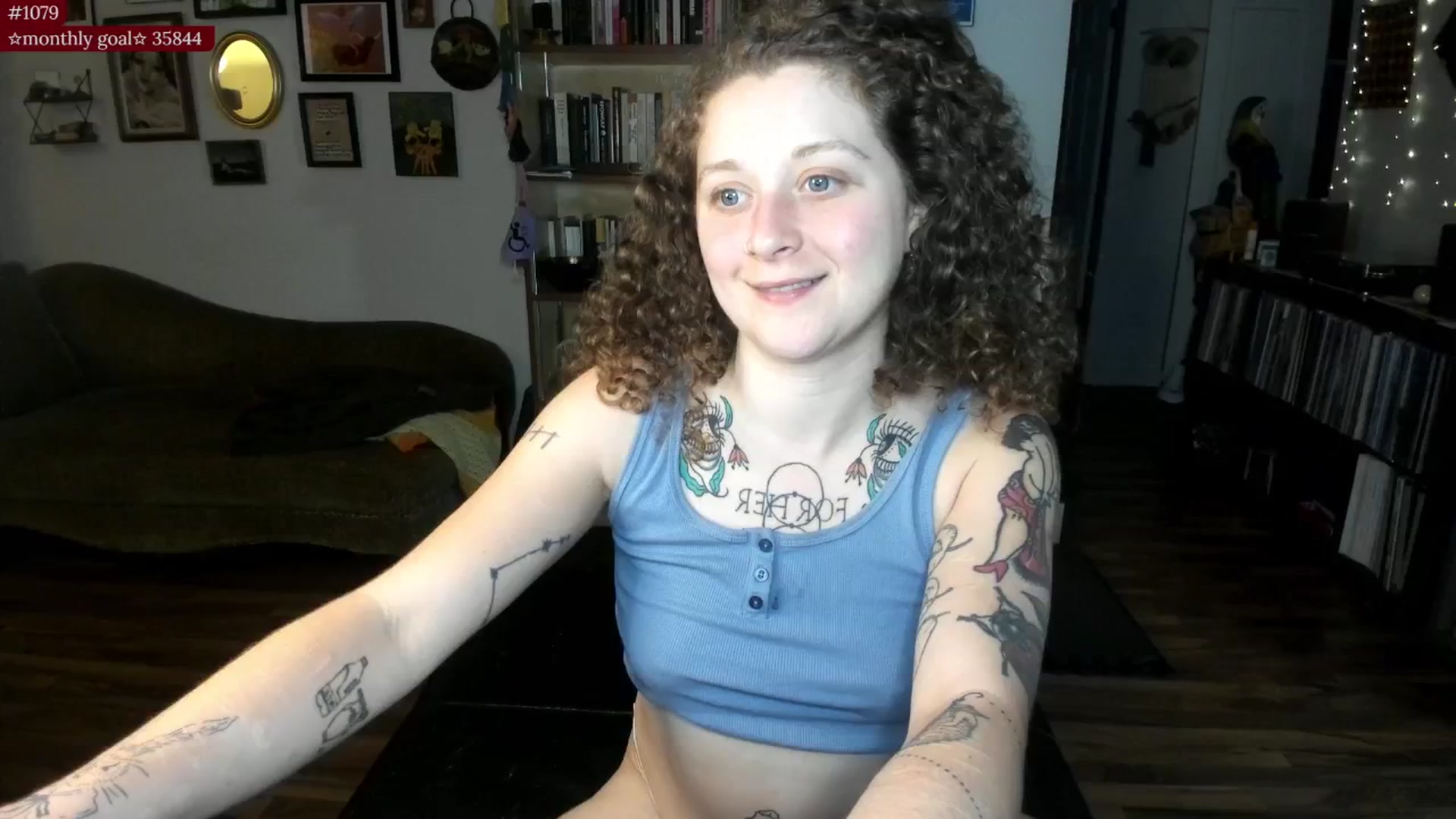 Gallery image thumbnail from PeachyQueen_'s myfreecams stream on, 09/03/2025, 06:08 image 4 of 20