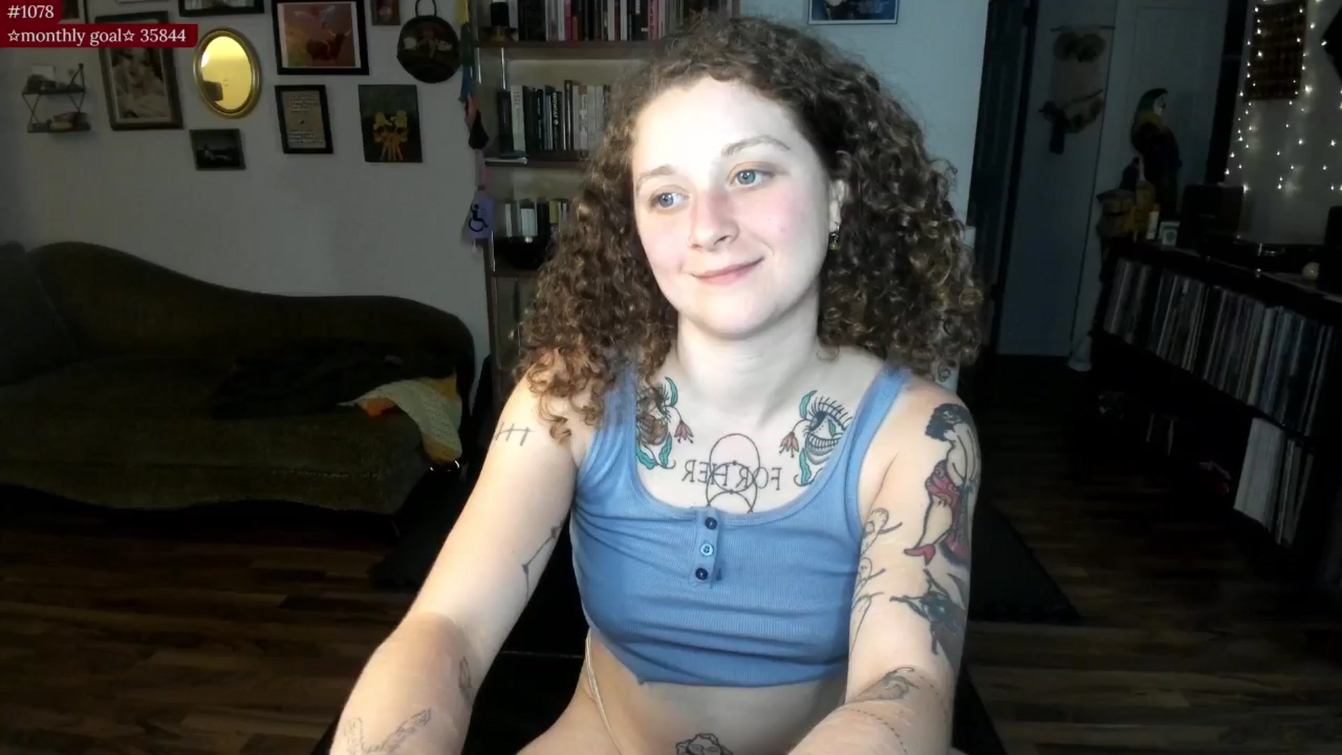 Gallery image thumbnail from PeachyQueen_'s myfreecams stream on, 09/03/2025, 06:08 image 13 of 20