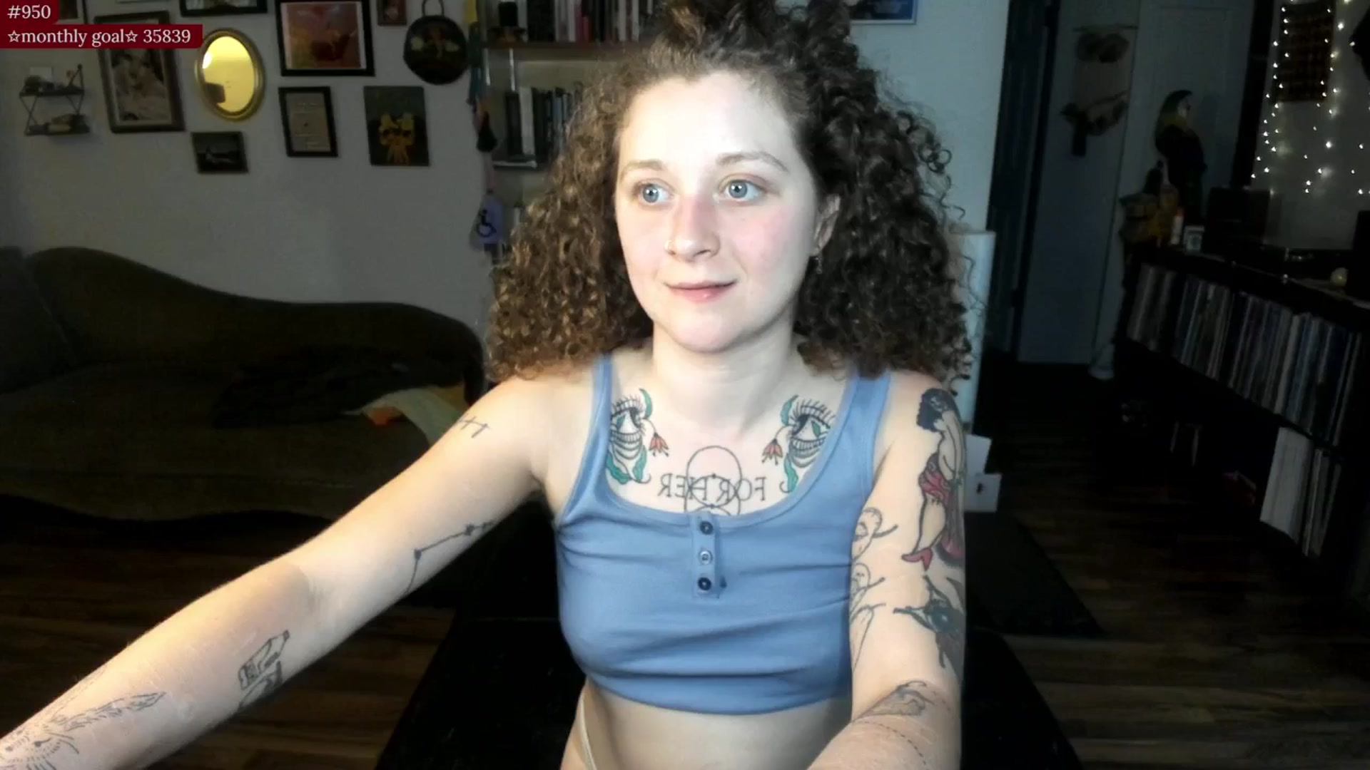 Gallery image thumbnail from PeachyQueen_'s myfreecams stream on, 09/03/2025, 06:51 image 5 of 20