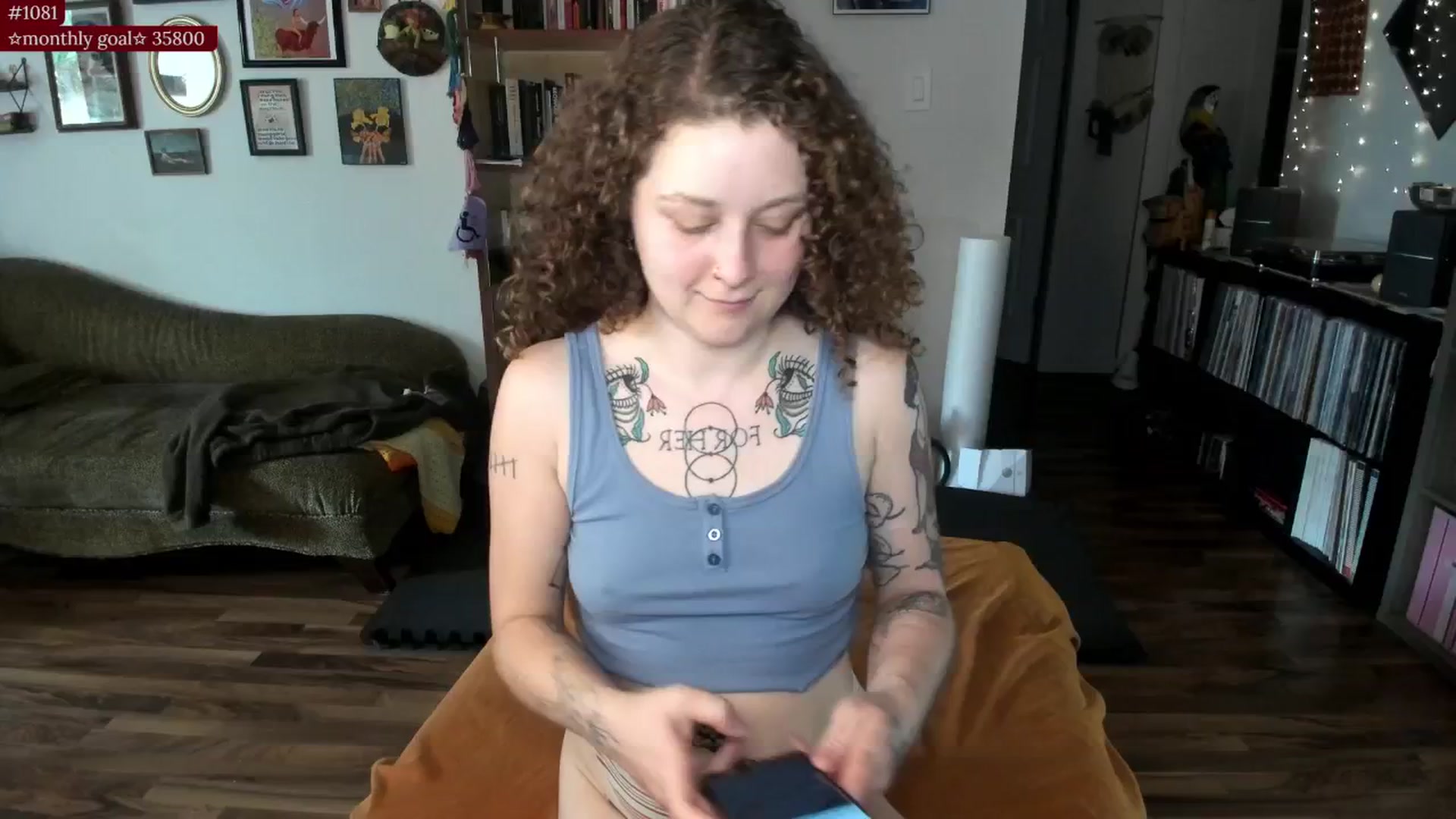 Gallery image thumbnail from PeachyQueen_'s myfreecams stream on, 09/04/2025, 17:02 image 1 of 20