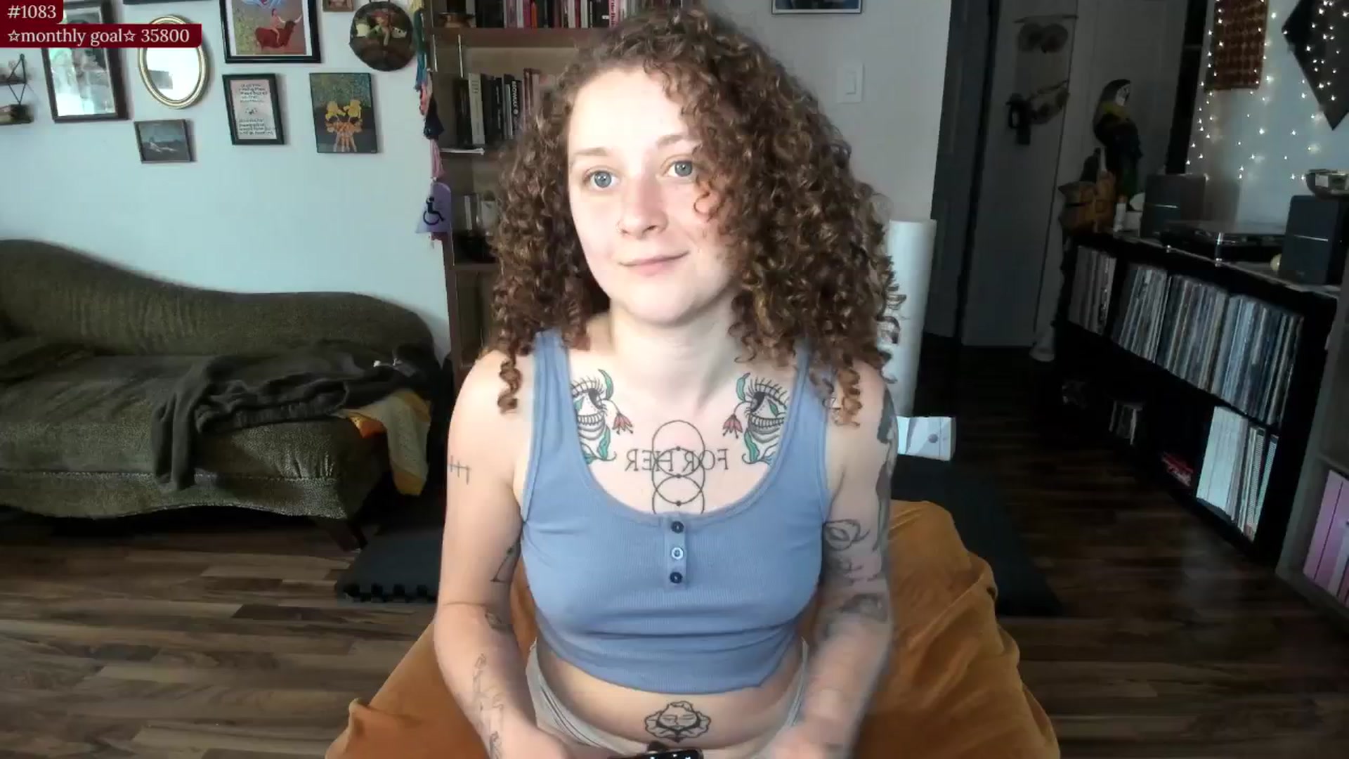 Gallery image thumbnail from PeachyQueen_'s myfreecams stream on, 09/04/2025, 17:02 image 3 of 20