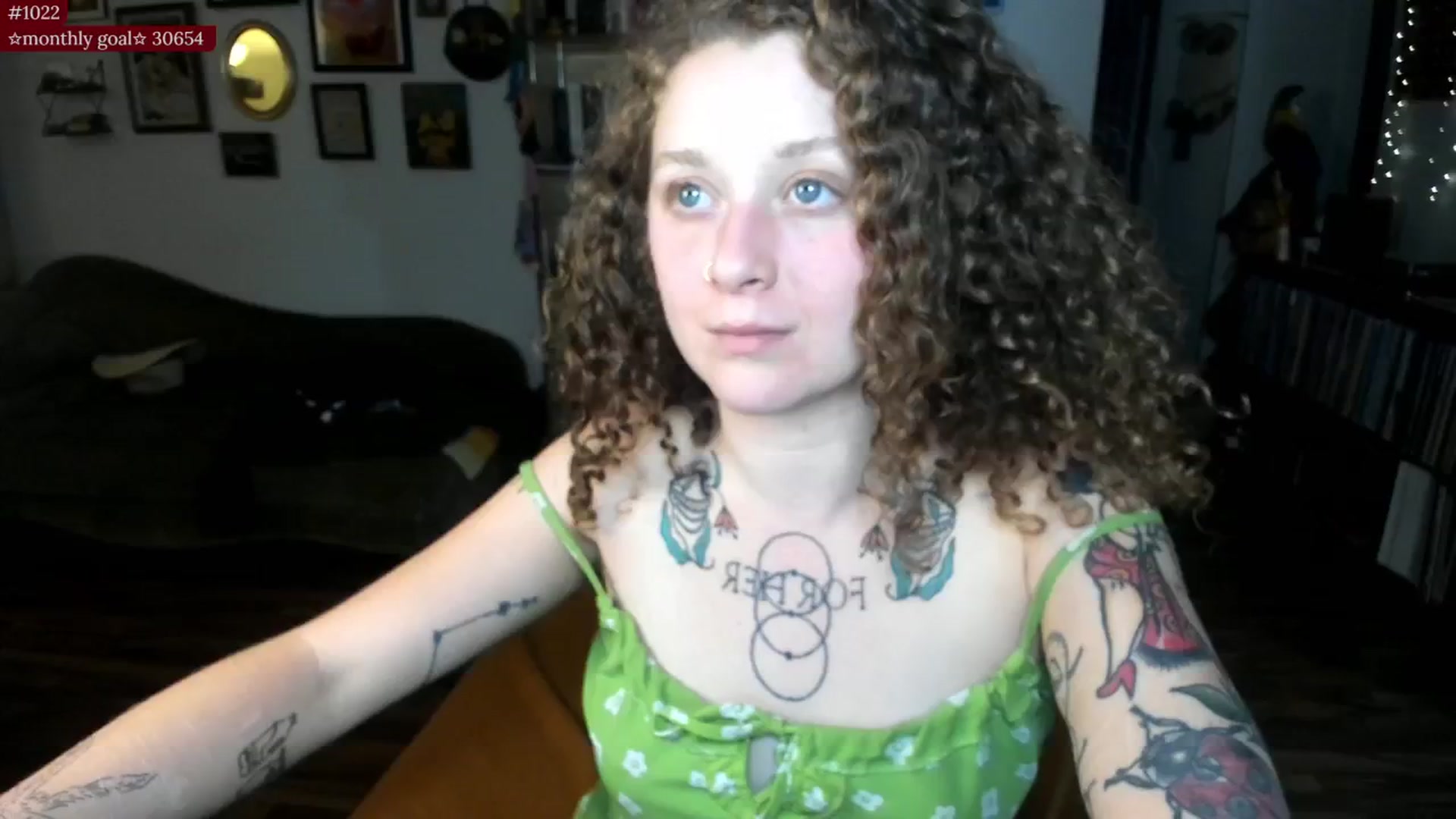 Gallery image thumbnail from PeachyQueen_'s myfreecams stream on, 09/09/2025, 06:54 image 16 of 20