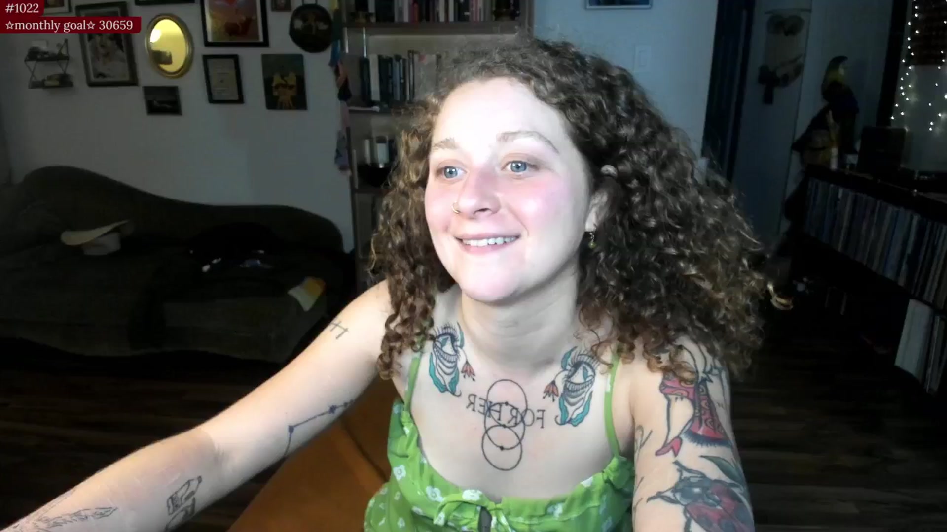 Gallery image thumbnail from PeachyQueen_'s myfreecams stream on, 09/09/2025, 06:54 image 14 of 20