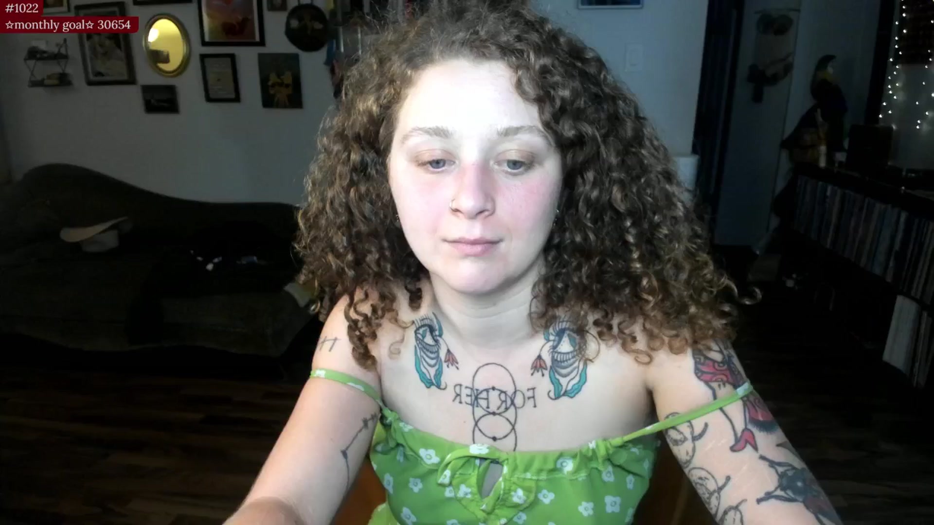 Gallery image thumbnail from PeachyQueen_'s myfreecams stream on, 09/09/2025, 06:54 image 18 of 20