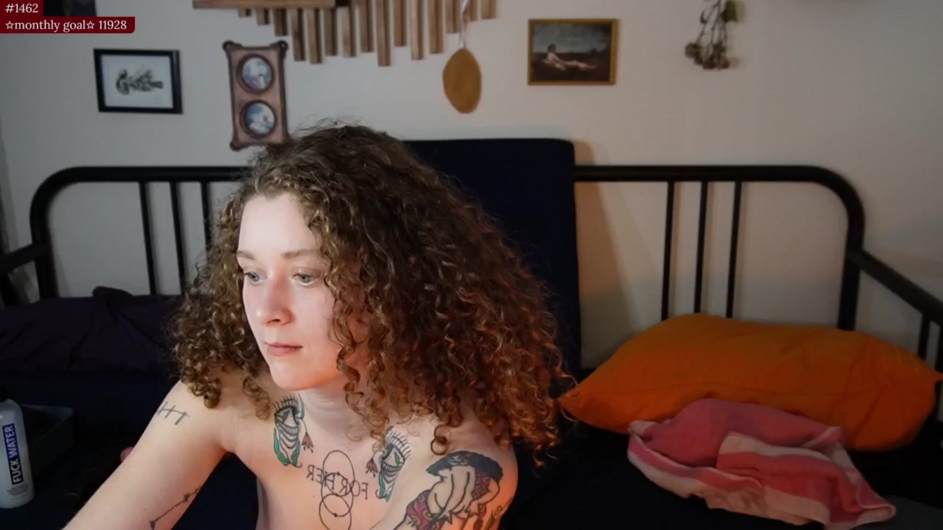 Gallery image thumbnail from PeachyQueen_'s myfreecams stream on, 10/15/2025, 23:10 image 13 of 20