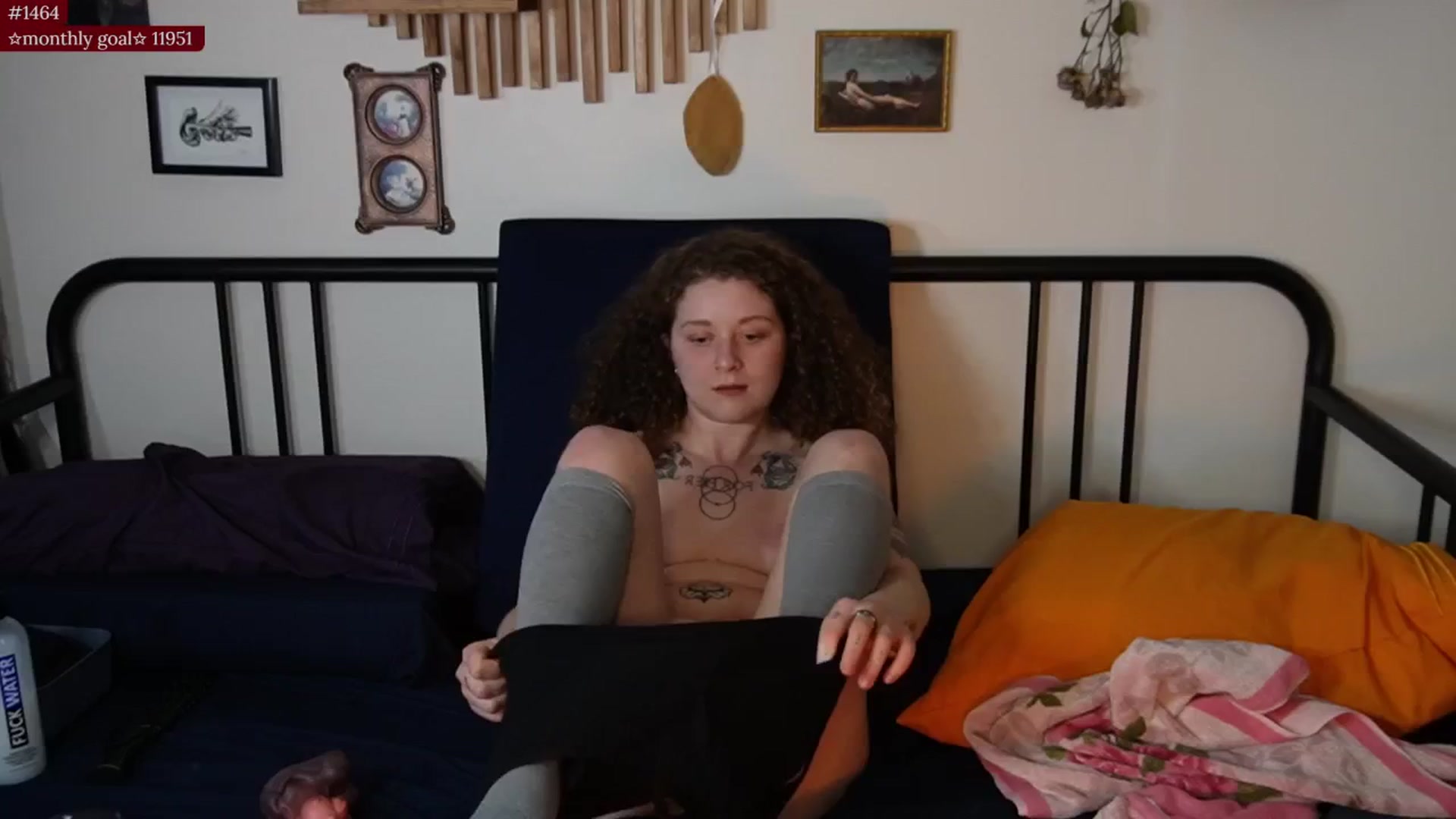Gallery image thumbnail from PeachyQueen_'s myfreecams stream on, 10/15/2025, 23:10 image 11 of 20