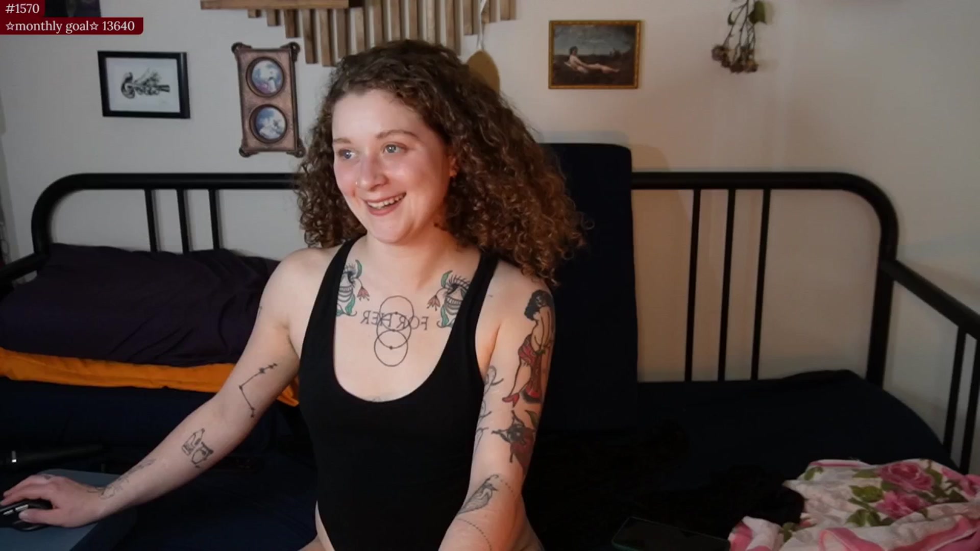 Gallery image thumbnail from PeachyQueen_'s myfreecams stream on, 10/15/2025, 23:10 image 2 of 20