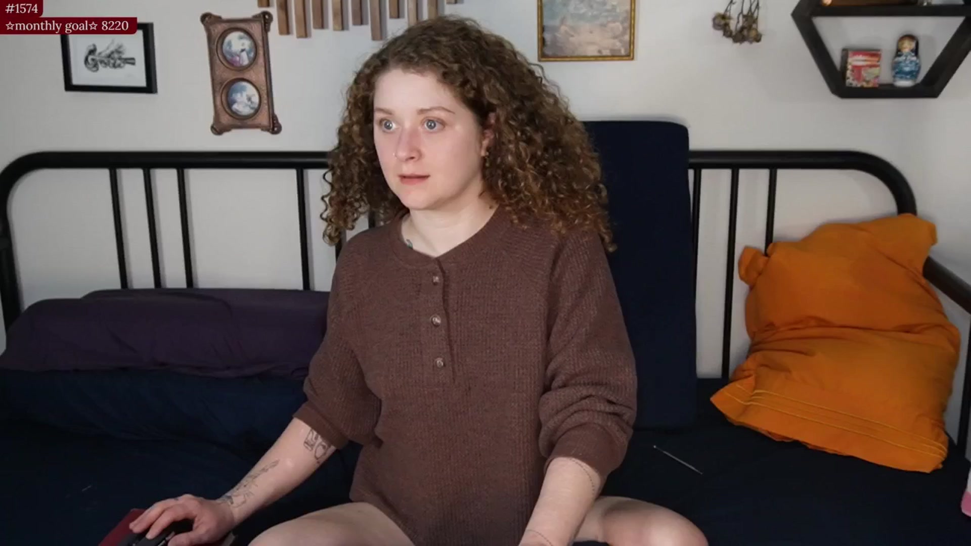 Gallery image thumbnail from PeachyQueen_'s myfreecams stream on, 10/22/2025, 22:46 image 2 of 20