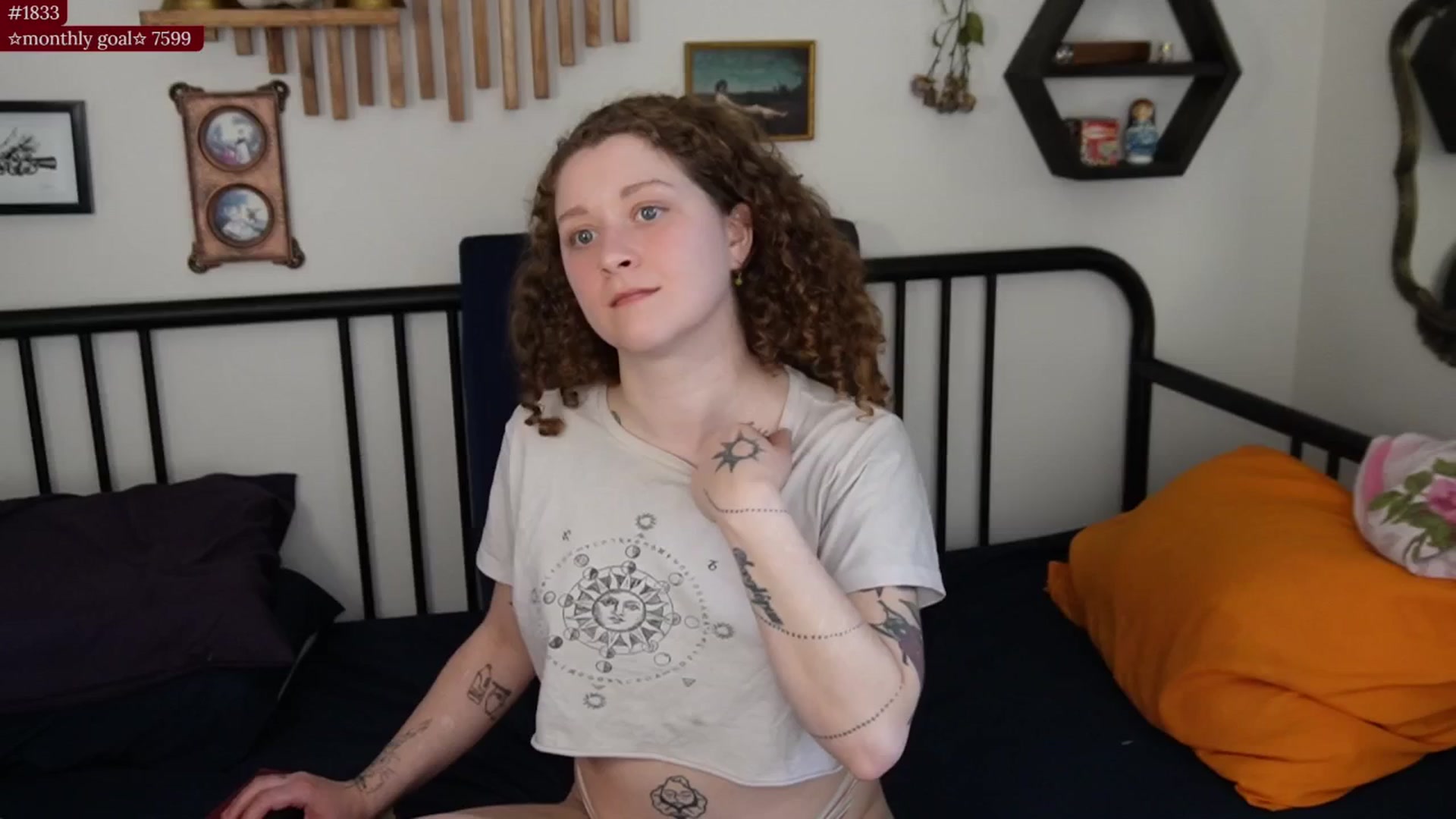 Gallery image thumbnail from PeachyQueen_'s myfreecams stream on, 10/27/2025, 20:31 image 14 of 20