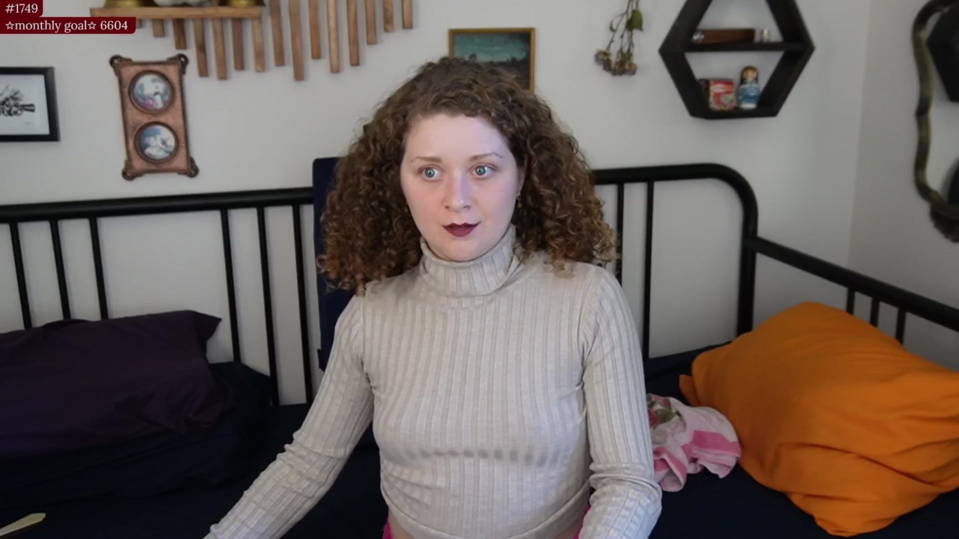 Gallery image thumbnail from PeachyQueen_'s myfreecams stream on, 10/28/2025, 22:07 image 7 of 20