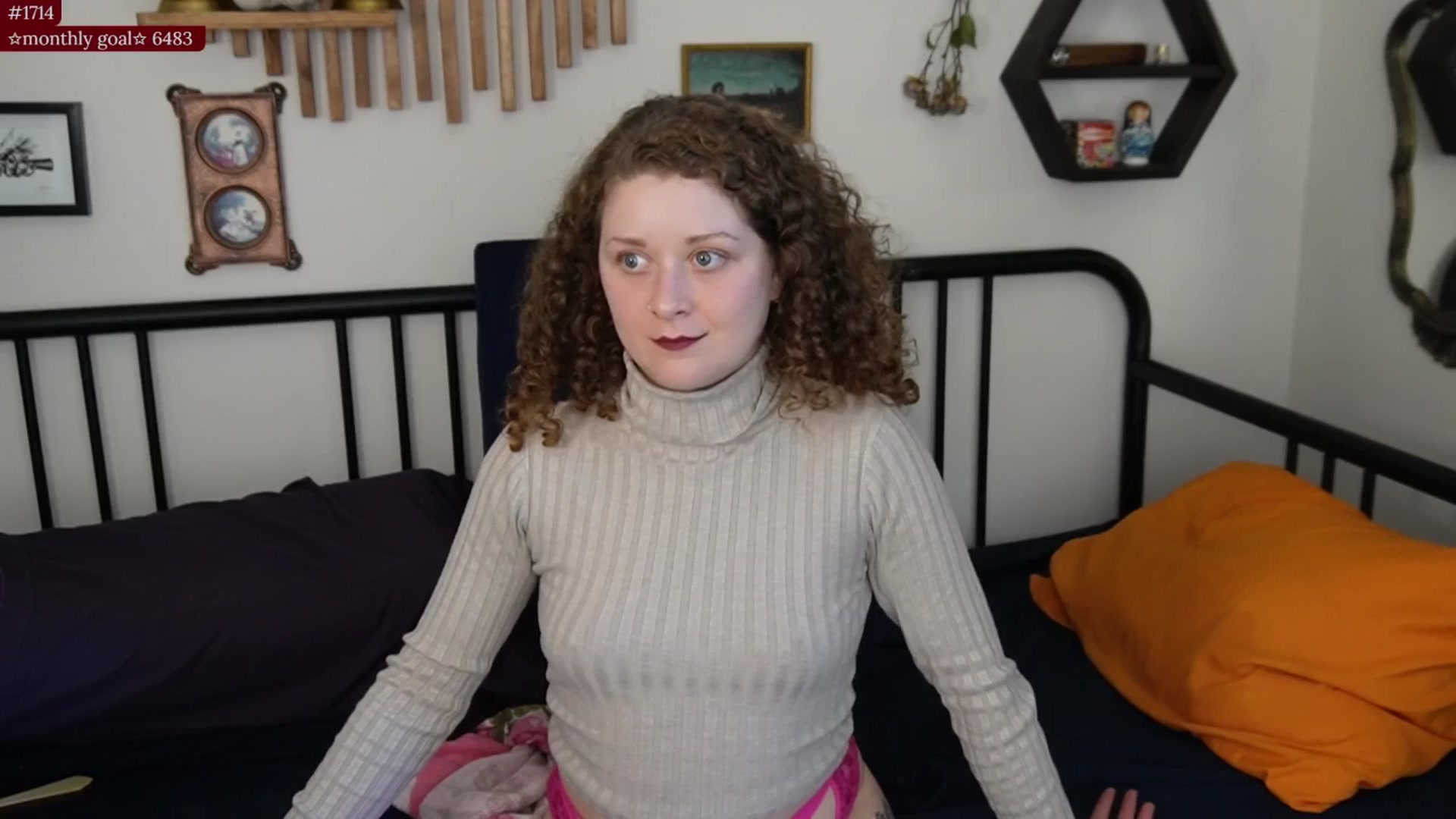 Gallery image thumbnail from PeachyQueen_'s myfreecams stream on, 10/28/2025, 22:40 image 8 of 20