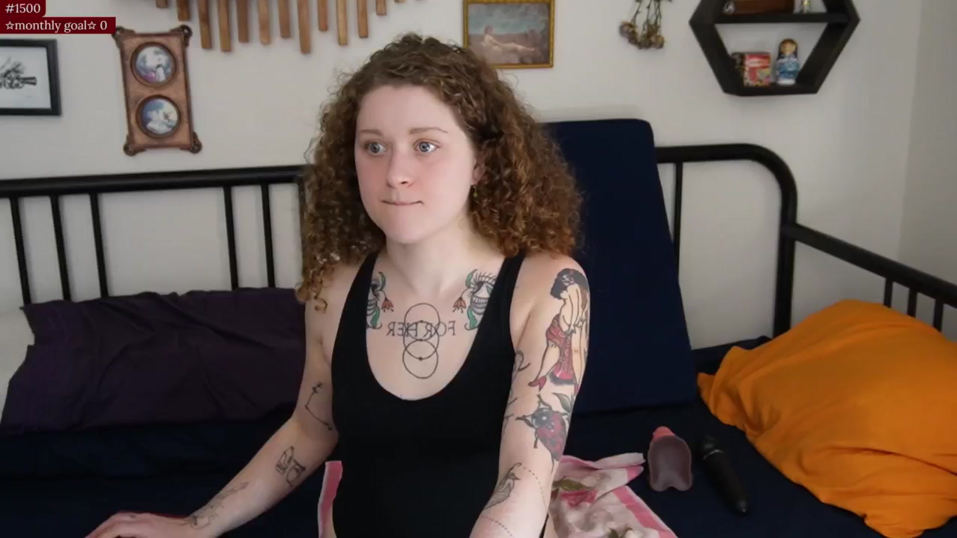 Gallery image thumbnail from PeachyQueen_'s myfreecams stream on, 10/30/2025, 21:28 image 15 of 20