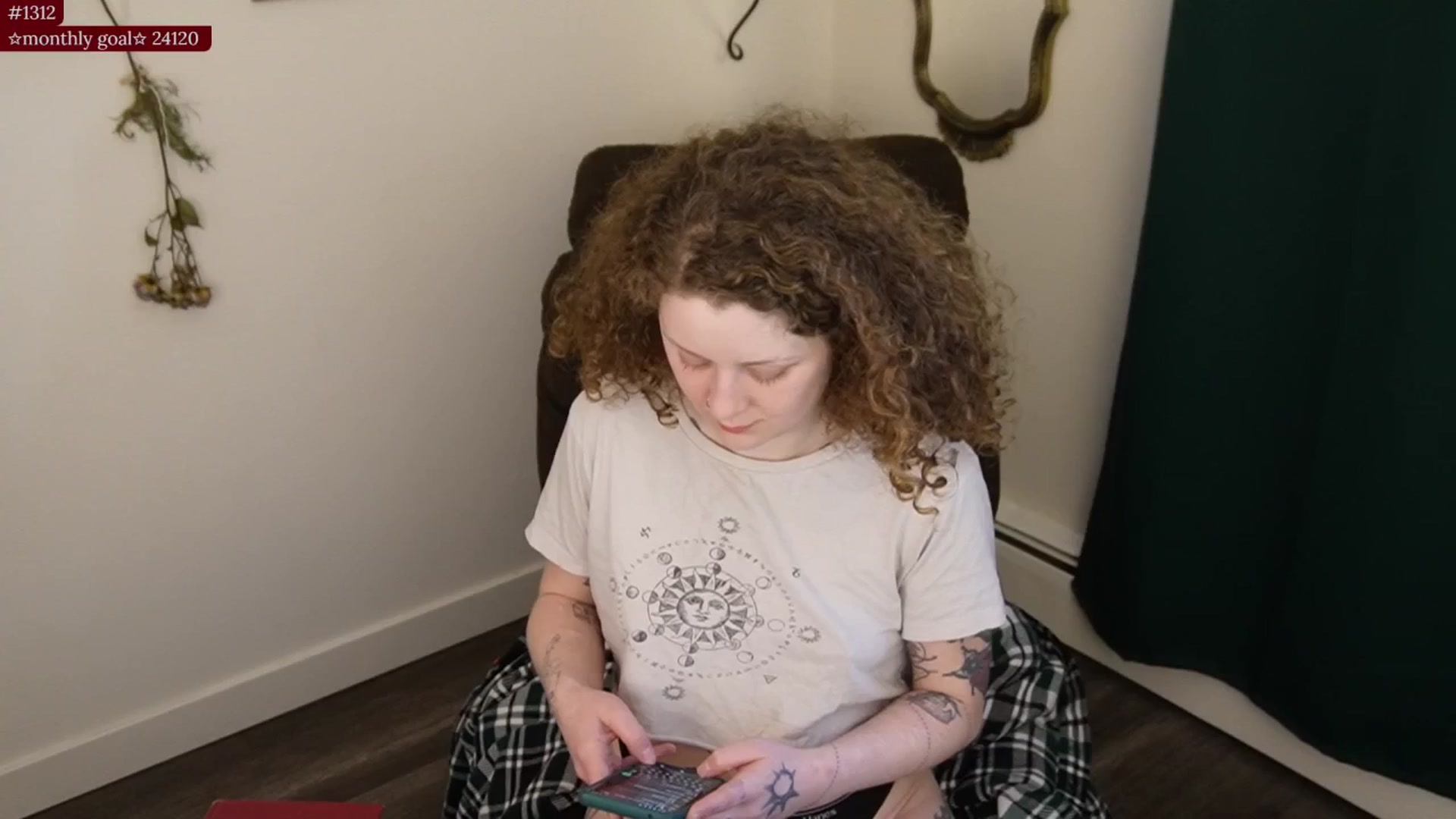 Gallery image thumbnail from PeachyQueen_'s myfreecams stream on, 12/01/2025, 21:33 image 14 of 20