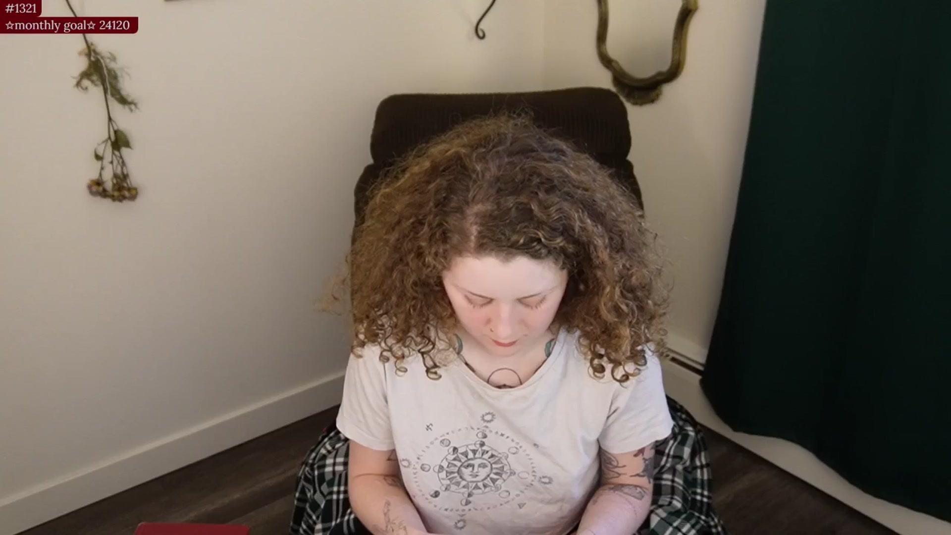 Gallery image thumbnail from PeachyQueen_'s myfreecams stream on, 12/01/2025, 21:33 image 20 of 20