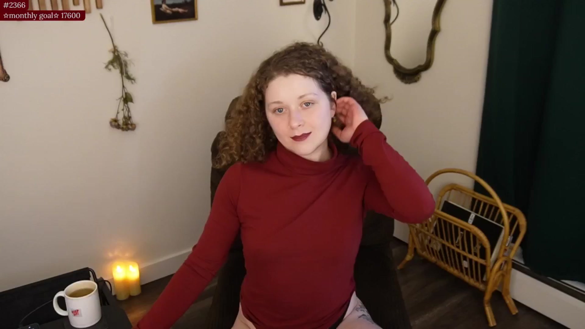 Gallery image thumbnail from PeachyQueen_'s myfreecams stream on, 12/17/2025, 22:31 image 1 of 20