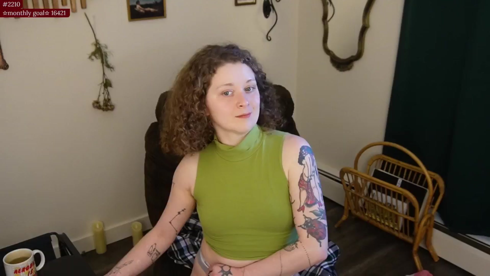 Gallery image thumbnail from PeachyQueen_'s myfreecams stream on, 12/18/2025, 20:22 image 17 of 20