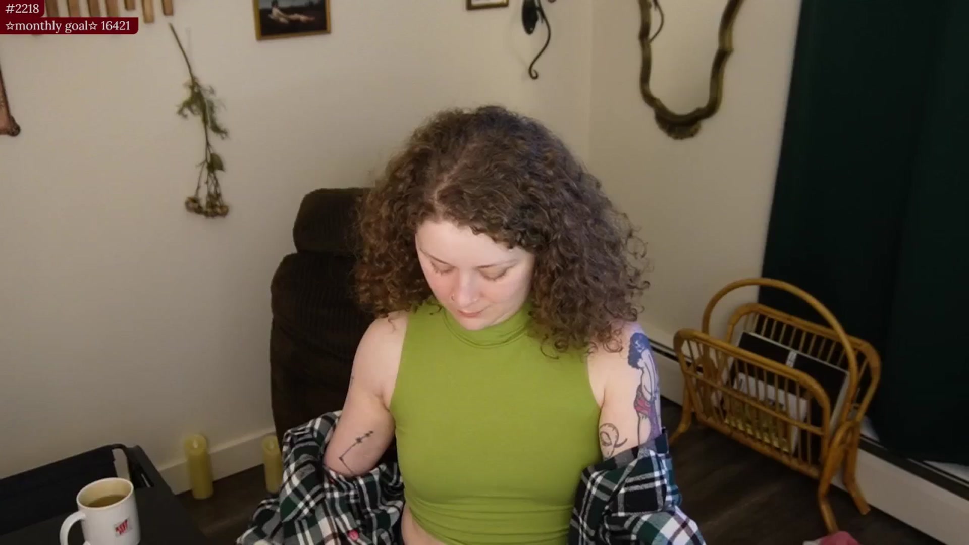Gallery image thumbnail from PeachyQueen_'s myfreecams stream on, 12/18/2025, 22:07 image 7 of 20