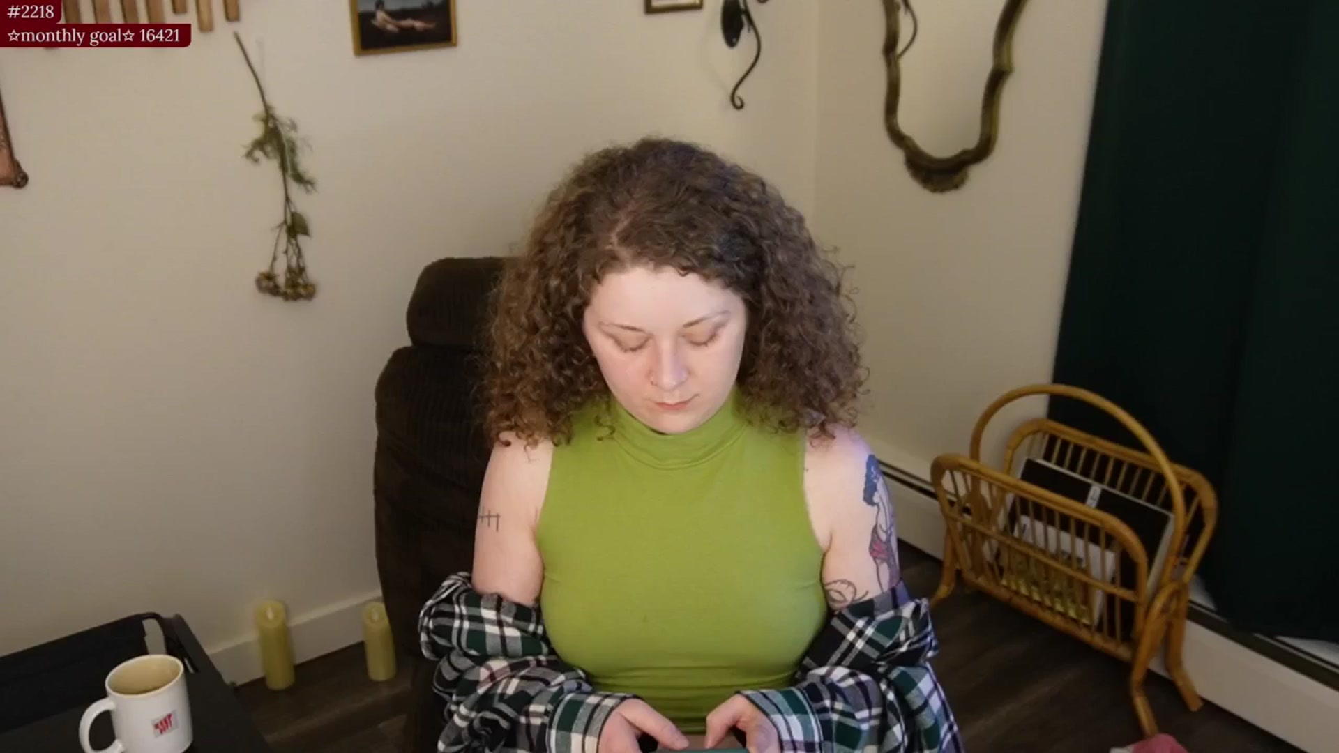 Gallery image thumbnail from PeachyQueen_'s myfreecams stream on, 12/18/2025, 22:07 image 17 of 20