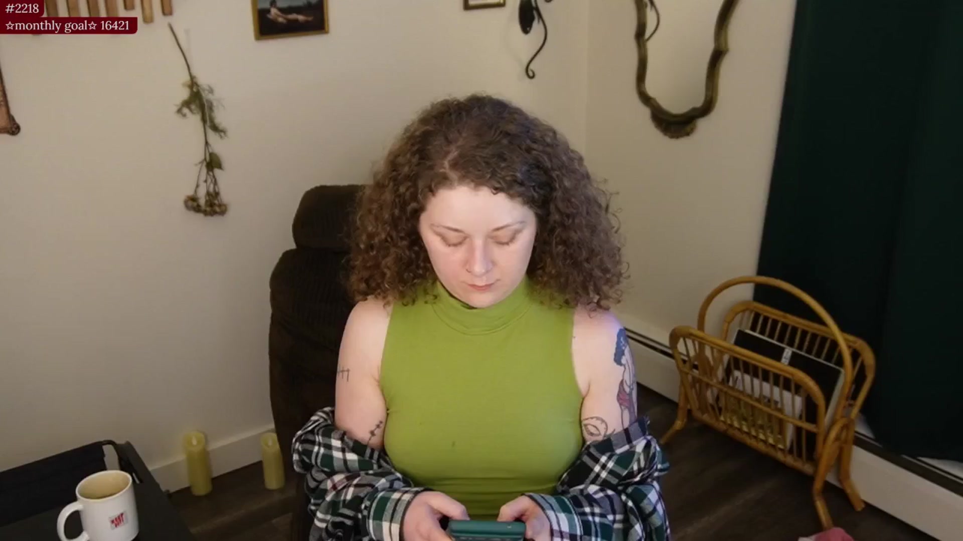 Gallery image thumbnail from PeachyQueen_'s myfreecams stream on, 12/18/2025, 22:07 image 15 of 20