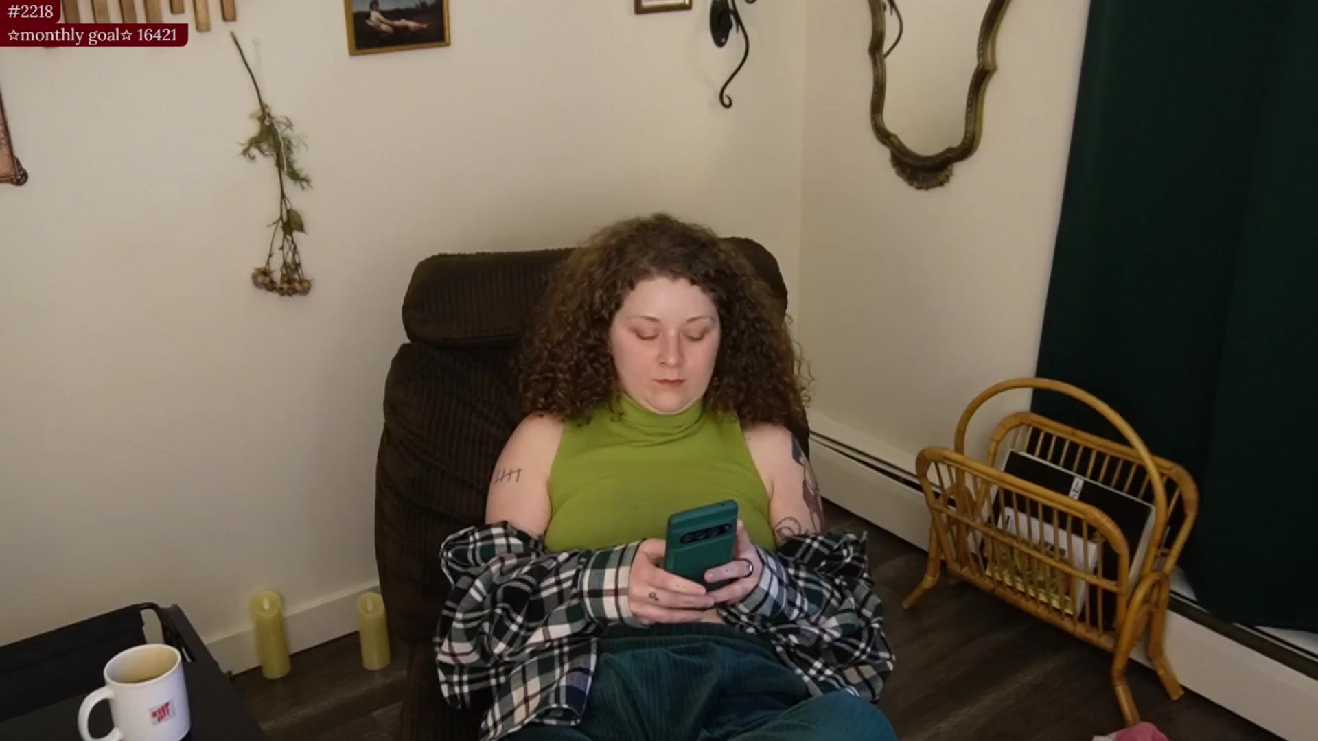 Gallery image thumbnail from PeachyQueen_'s myfreecams stream on, 12/18/2025, 22:07 image 18 of 20