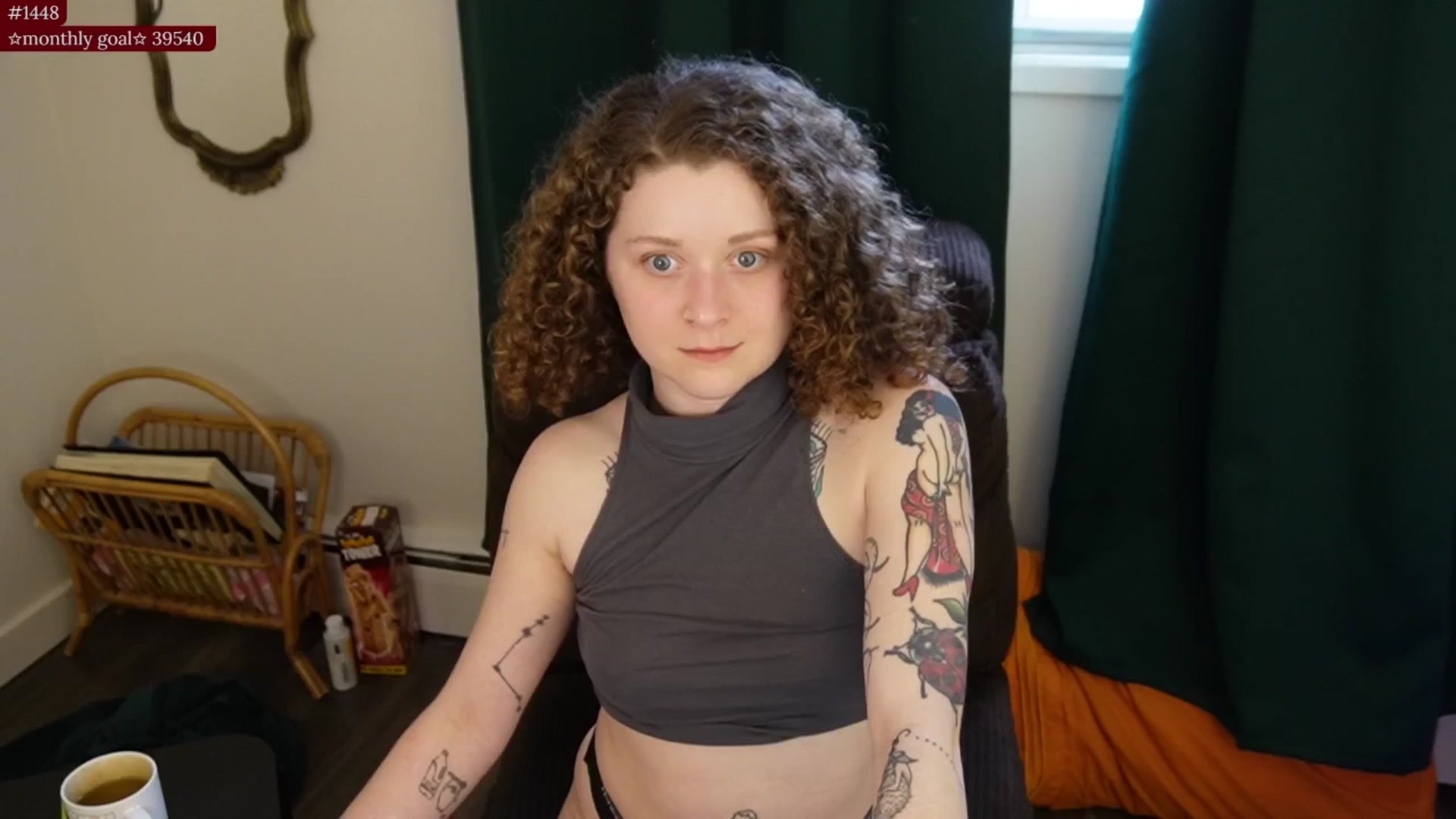 Gallery image thumbnail from PeachyQueen_'s myfreecams stream on, 01/02/2026, 21:28 image 1 of 20