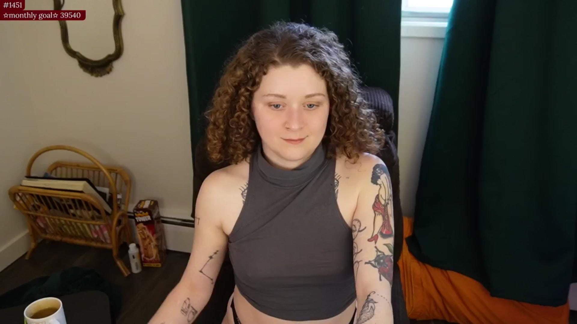 Gallery image thumbnail from PeachyQueen_'s myfreecams stream on, 01/02/2026, 21:28 image 7 of 20