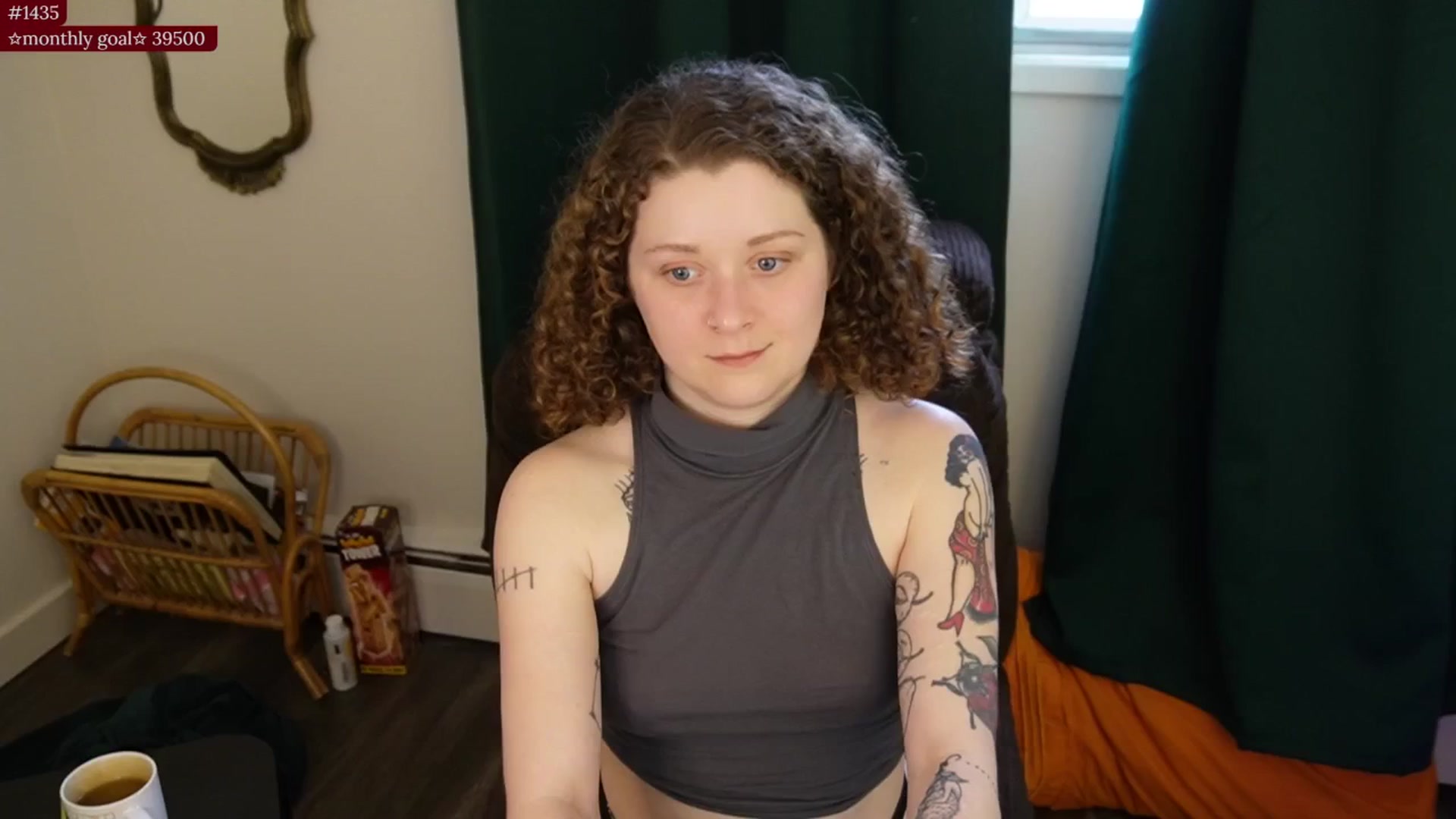 Gallery image thumbnail from PeachyQueen_'s myfreecams stream on, 01/02/2026, 21:28 image 14 of 20