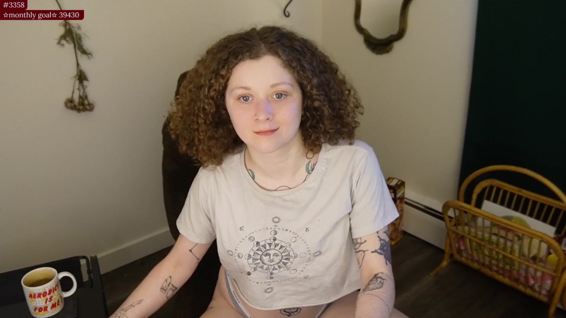 Gallery image thumbnail from PeachyQueen_'s myfreecams stream on, 01/05/2026, 20:30 image 17 of 20
