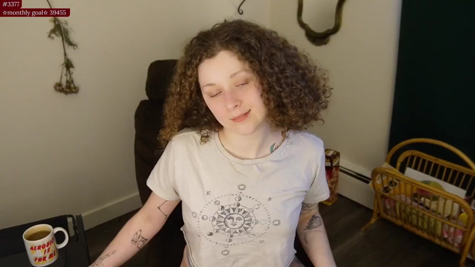 Gallery image thumbnail from PeachyQueen_'s myfreecams stream on, 01/05/2026, 20:30 image 2 of 20
