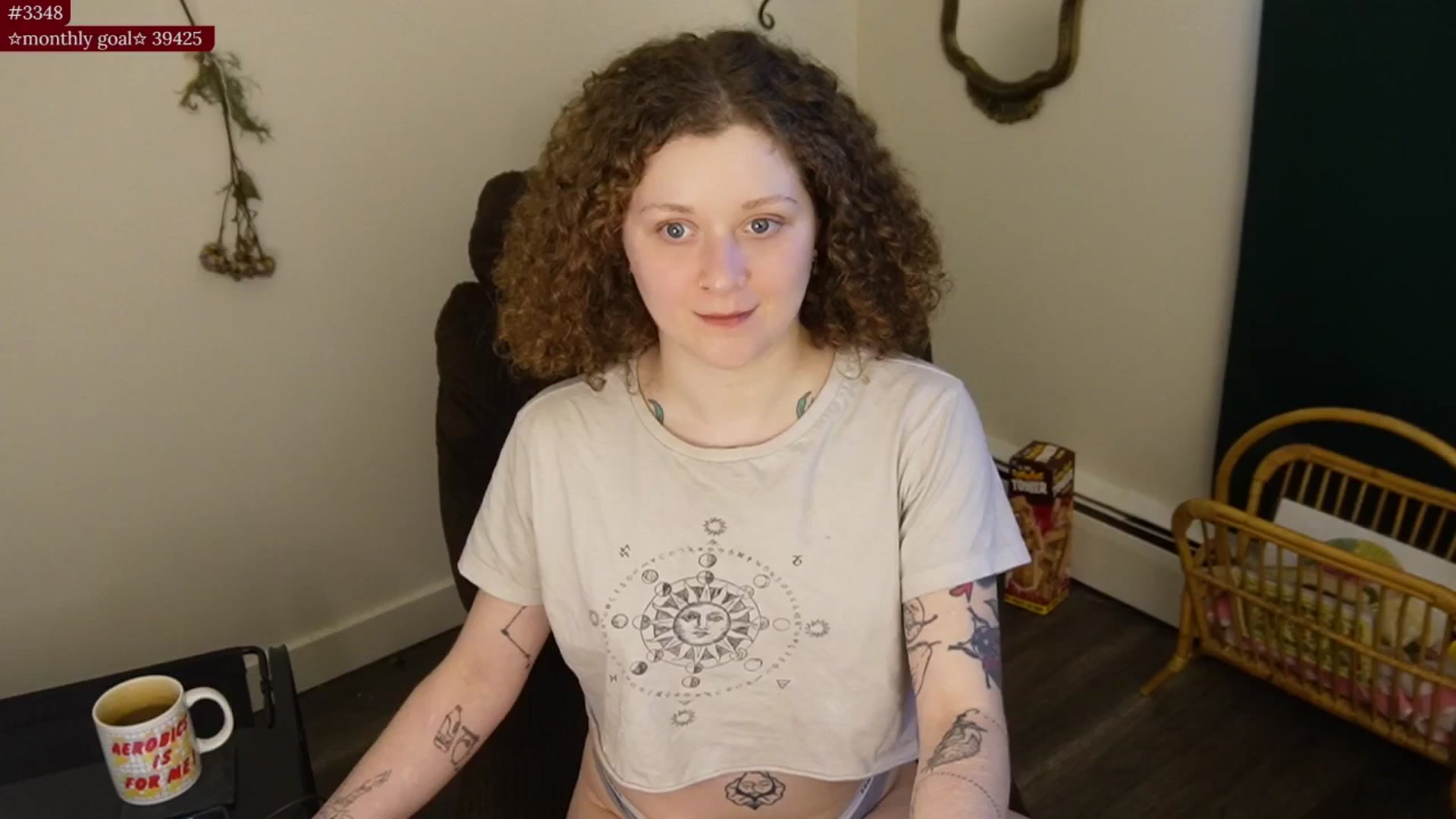 Gallery image thumbnail from PeachyQueen_'s myfreecams stream on, 01/05/2026, 21:21 image 5 of 20