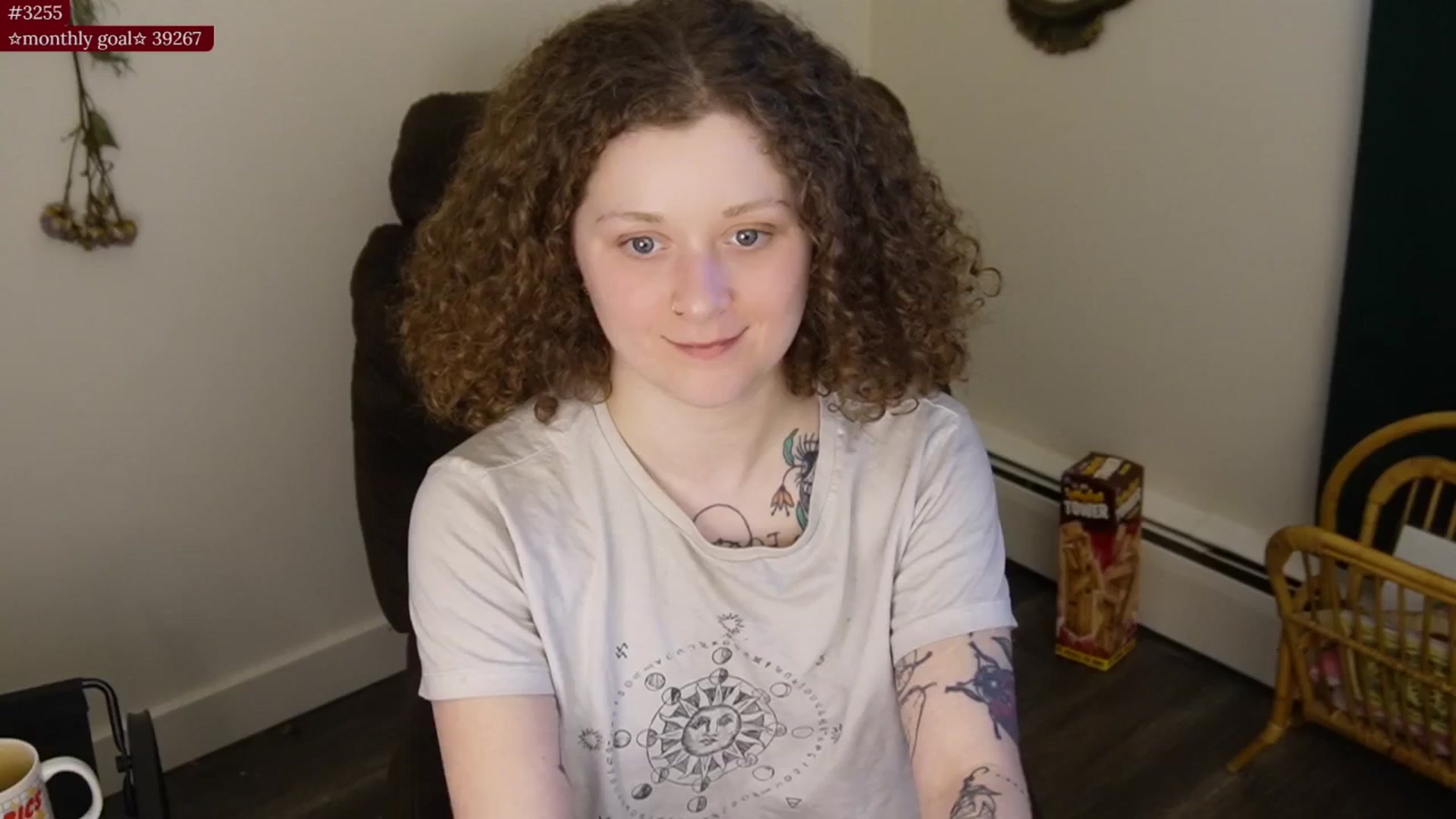 Gallery image thumbnail from PeachyQueen_'s myfreecams stream on, 01/05/2026, 21:21 image 17 of 20