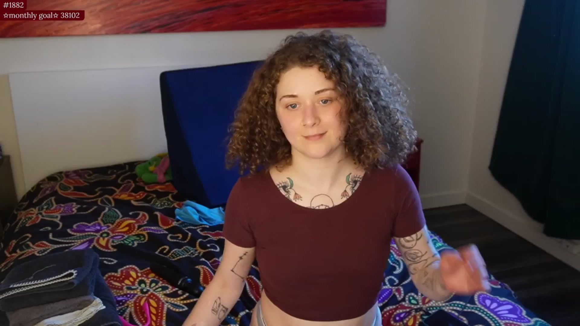 Gallery image thumbnail from PeachyQueen_'s myfreecams stream on, 01/12/2026, 22:35 image 10 of 20
