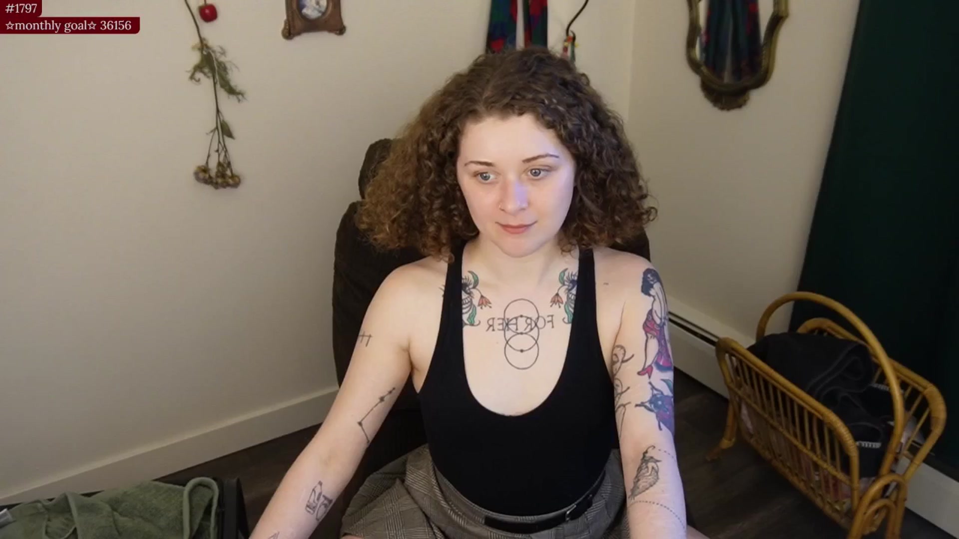 Gallery image thumbnail from PeachyQueen_'s myfreecams stream on, 01/16/2026, 23:29 image 7 of 20