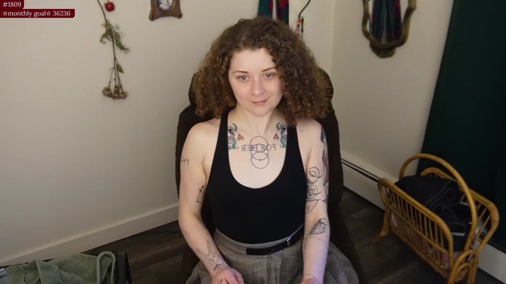 Gallery image thumbnail from PeachyQueen_'s myfreecams stream on, 01/16/2026, 23:29 image 3 of 20