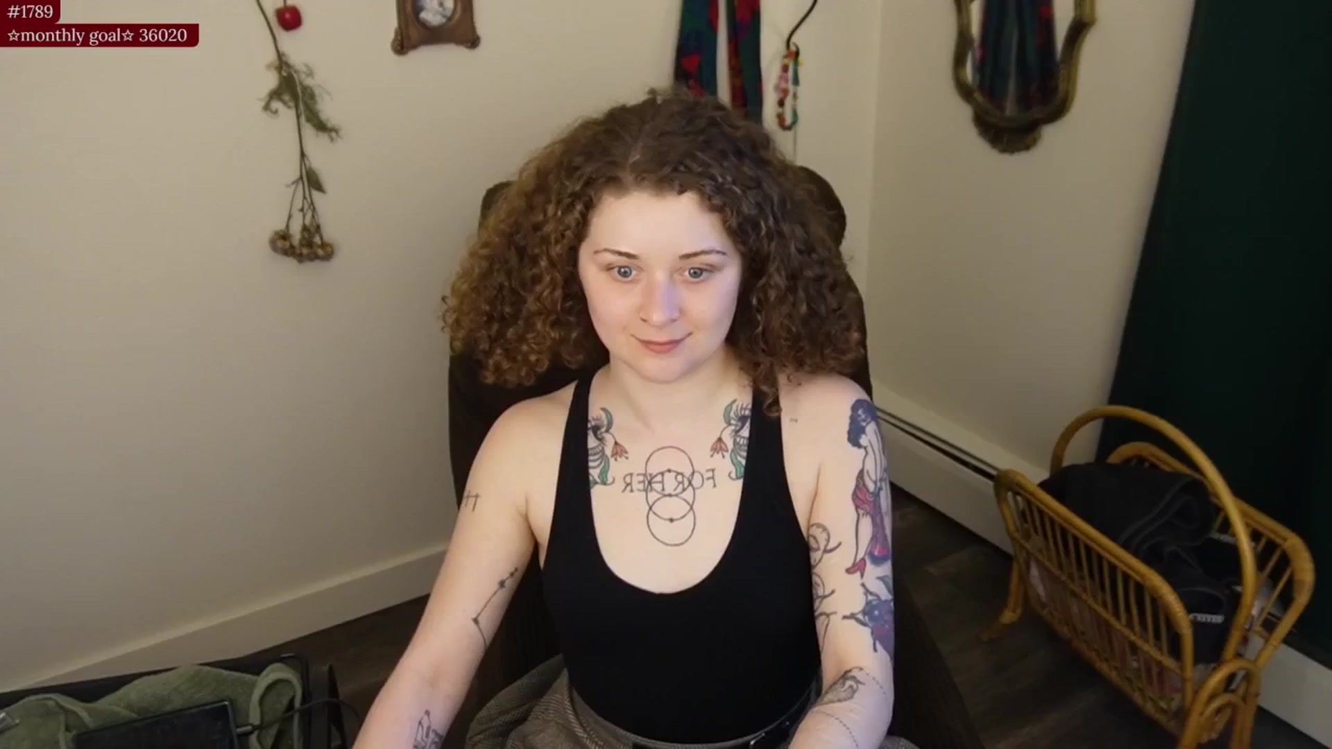 Gallery image thumbnail from PeachyQueen_'s myfreecams stream on, 01/16/2026, 23:29 image 14 of 20