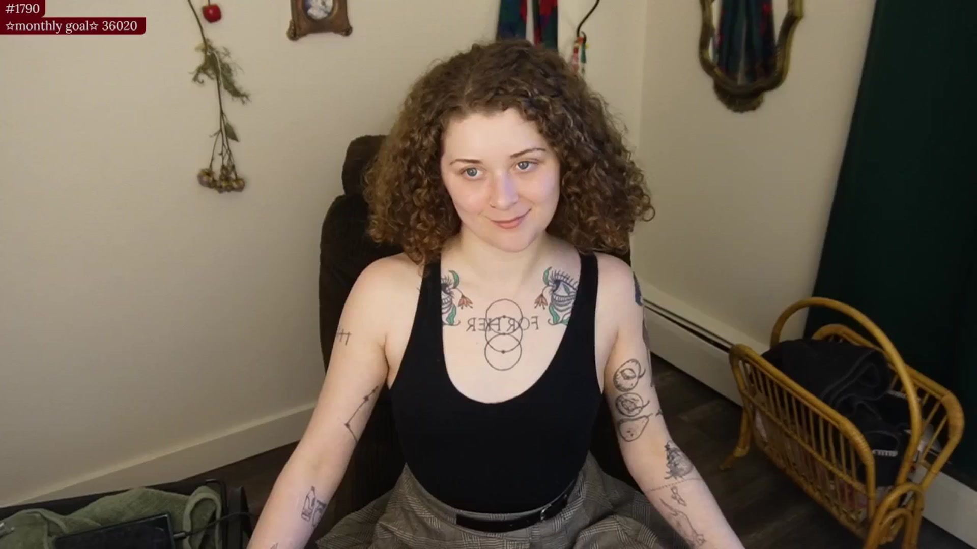 Gallery image thumbnail from PeachyQueen_'s myfreecams stream on, 01/16/2026, 23:29 image 15 of 20