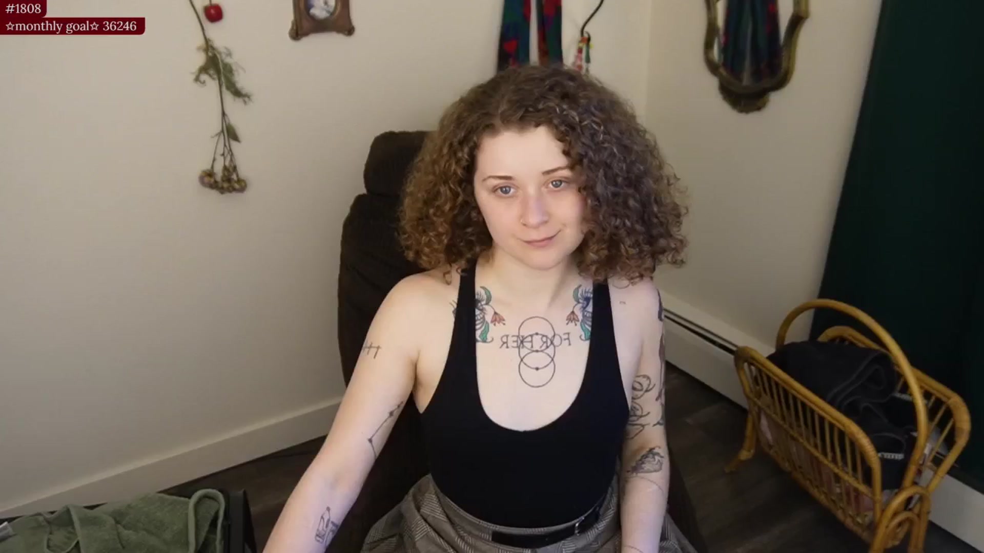 Gallery image thumbnail from PeachyQueen_'s myfreecams stream on, 01/16/2026, 23:29 image 2 of 20