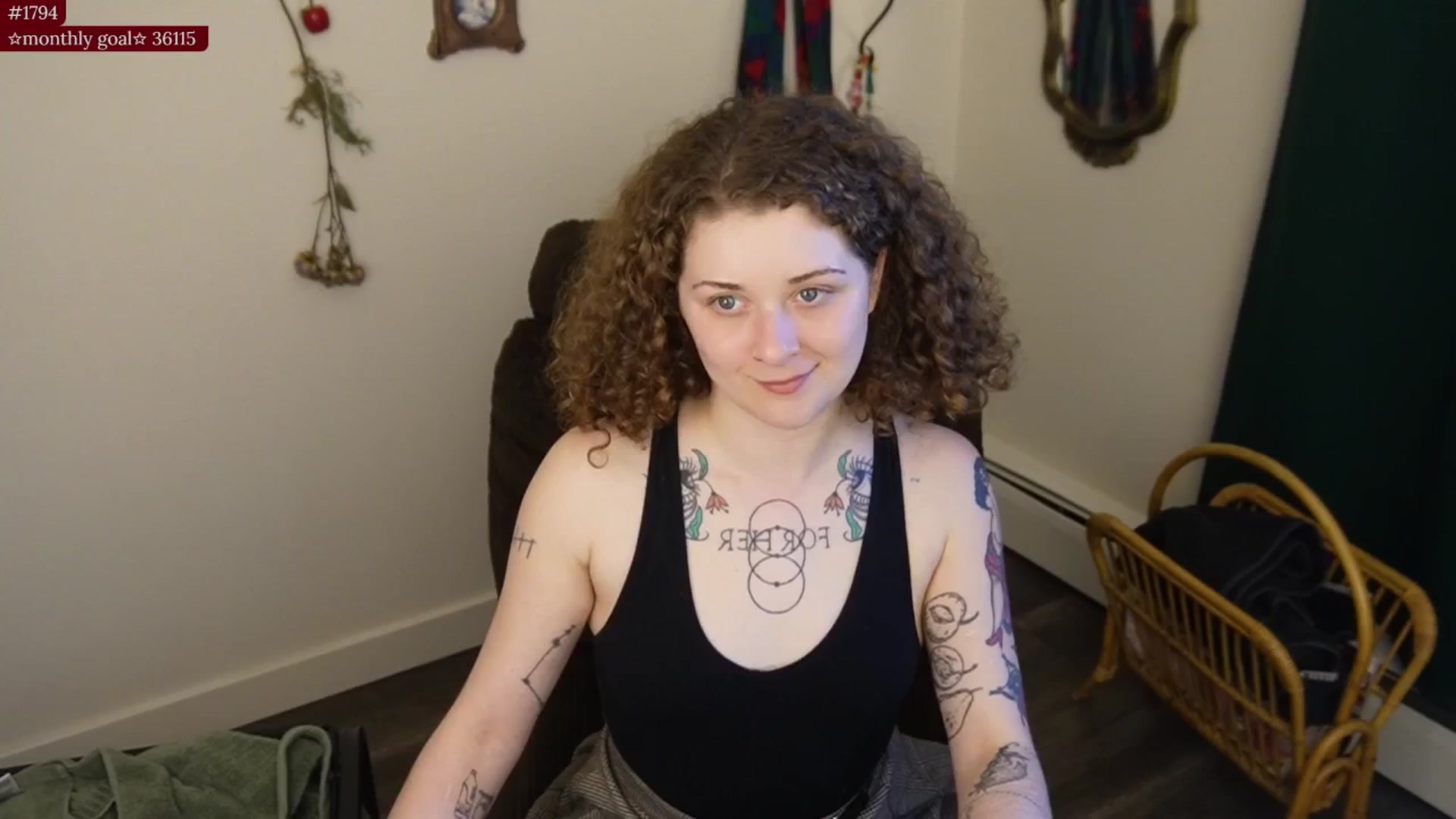 Gallery image thumbnail from PeachyQueen_'s myfreecams stream on, 01/16/2026, 23:29 image 9 of 20