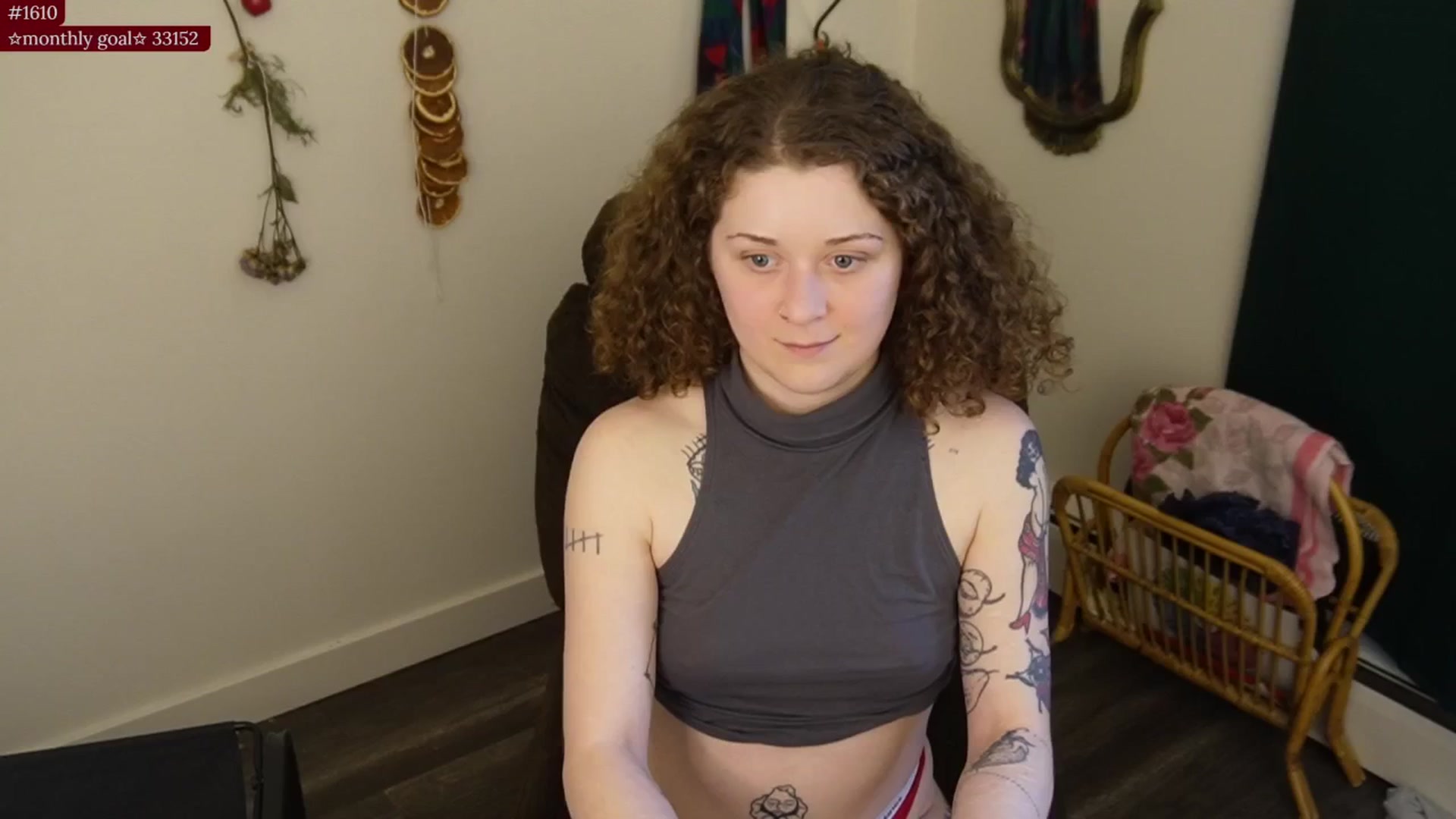 Gallery image thumbnail from PeachyQueen_'s myfreecams stream on, 01/23/2026, 22:23 image 16 of 20