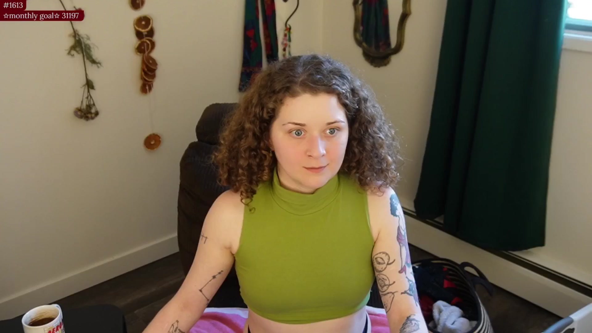 Gallery image thumbnail from PeachyQueen_'s myfreecams stream on, 01/26/2026, 23:15 image 13 of 20