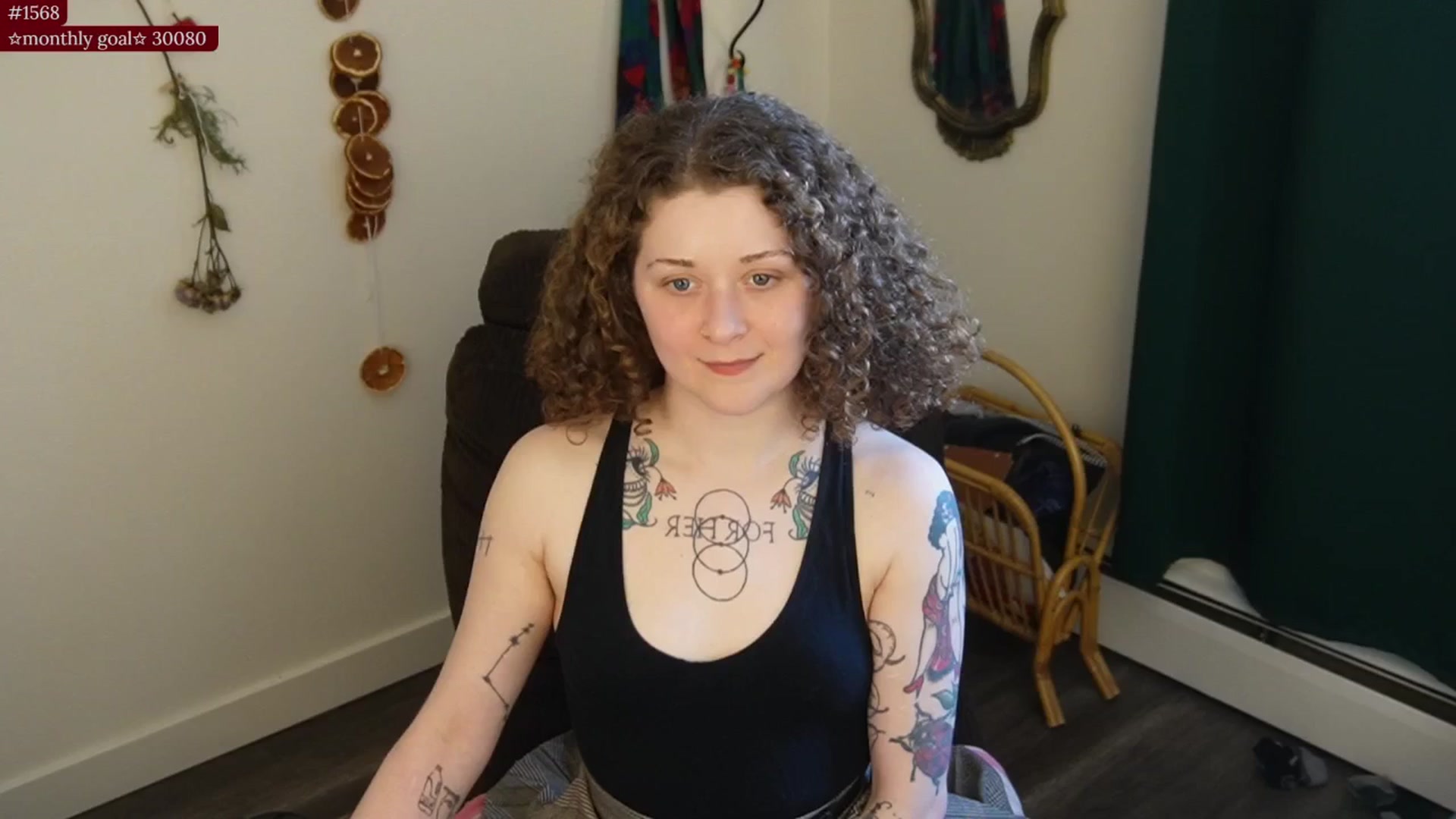 Gallery image thumbnail from PeachyQueen_'s myfreecams stream on, 01/27/2026, 22:09 image 15 of 20