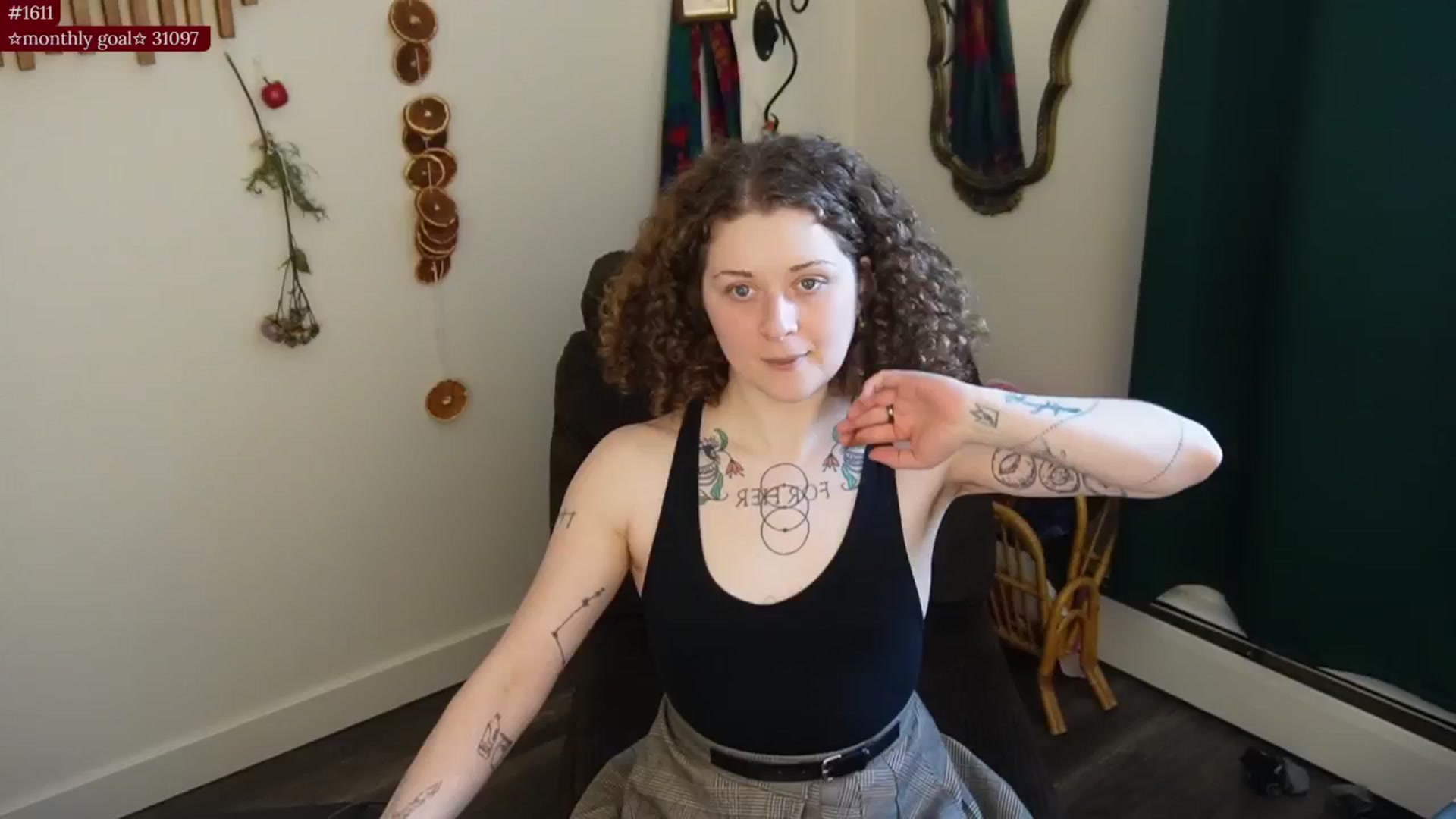Gallery image thumbnail from PeachyQueen_'s myfreecams stream on, 01/27/2026, 22:09 image 1 of 20