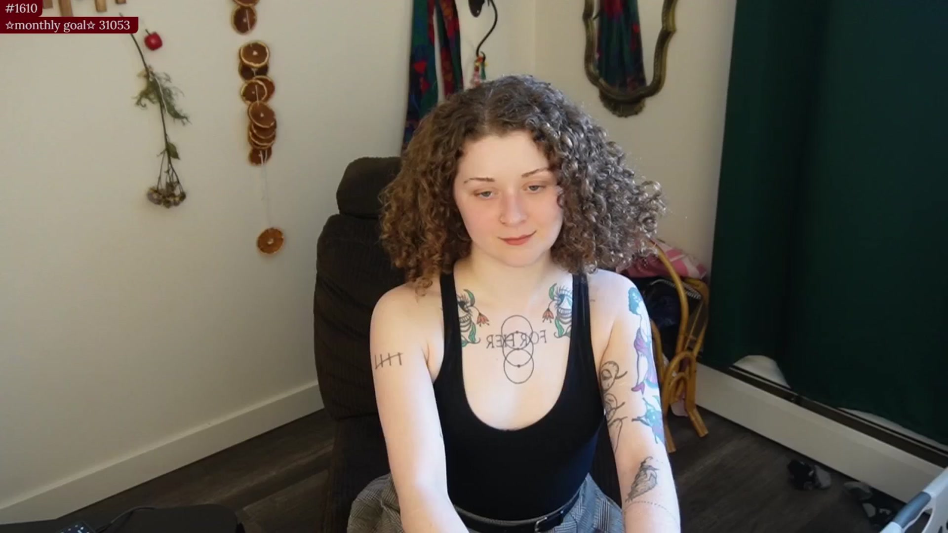 Gallery image thumbnail from PeachyQueen_'s myfreecams stream on, 01/27/2026, 22:09 image 2 of 20