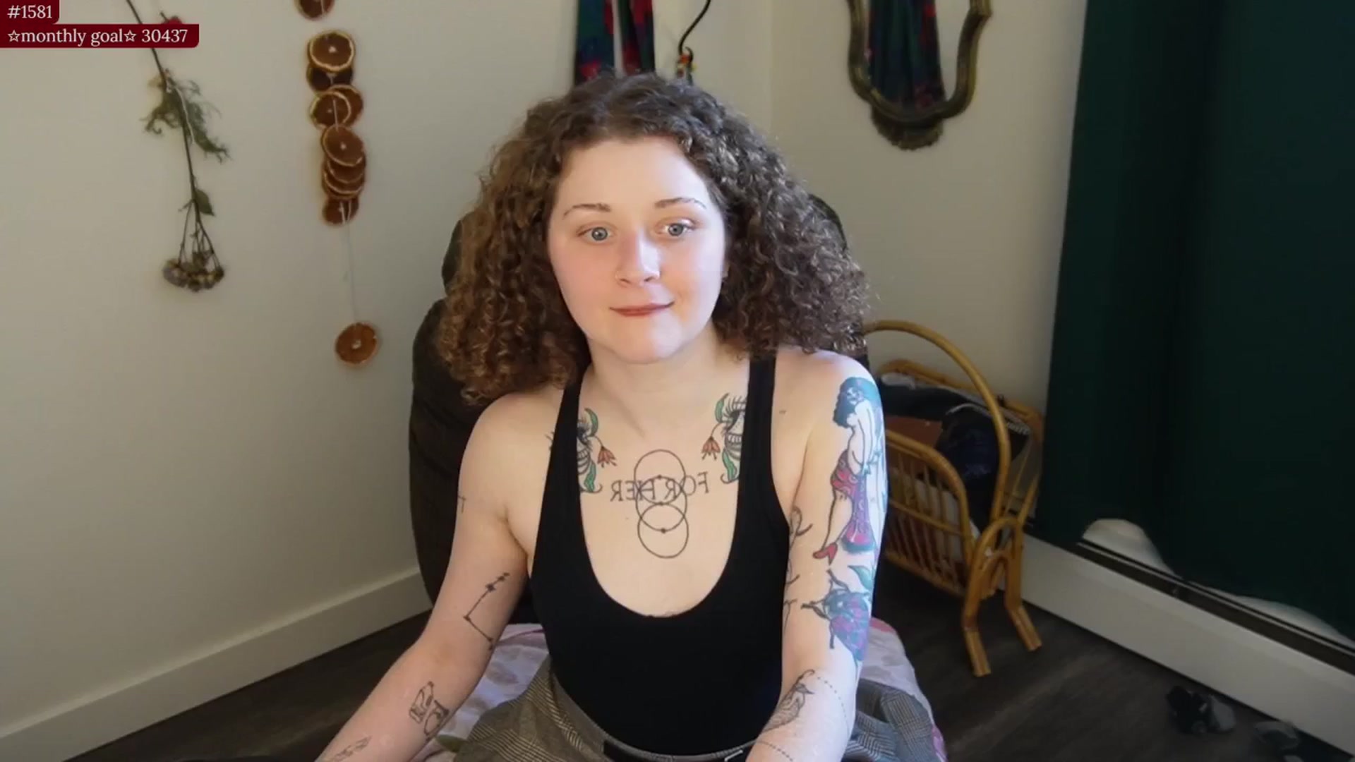Gallery image thumbnail from PeachyQueen_'s myfreecams stream on, 01/27/2026, 22:09 image 9 of 20