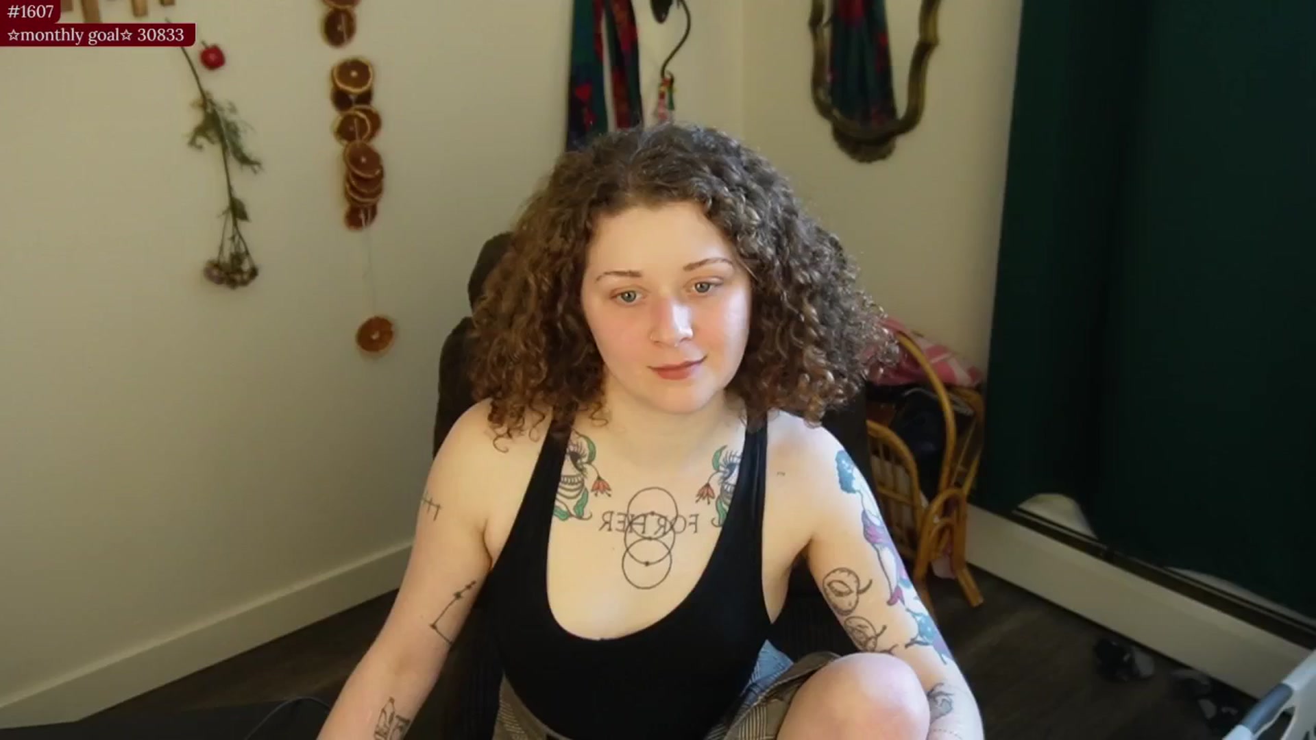 Gallery image thumbnail from PeachyQueen_'s myfreecams stream on, 01/27/2026, 22:09 image 6 of 20